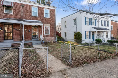 MLS: DCDC2235000