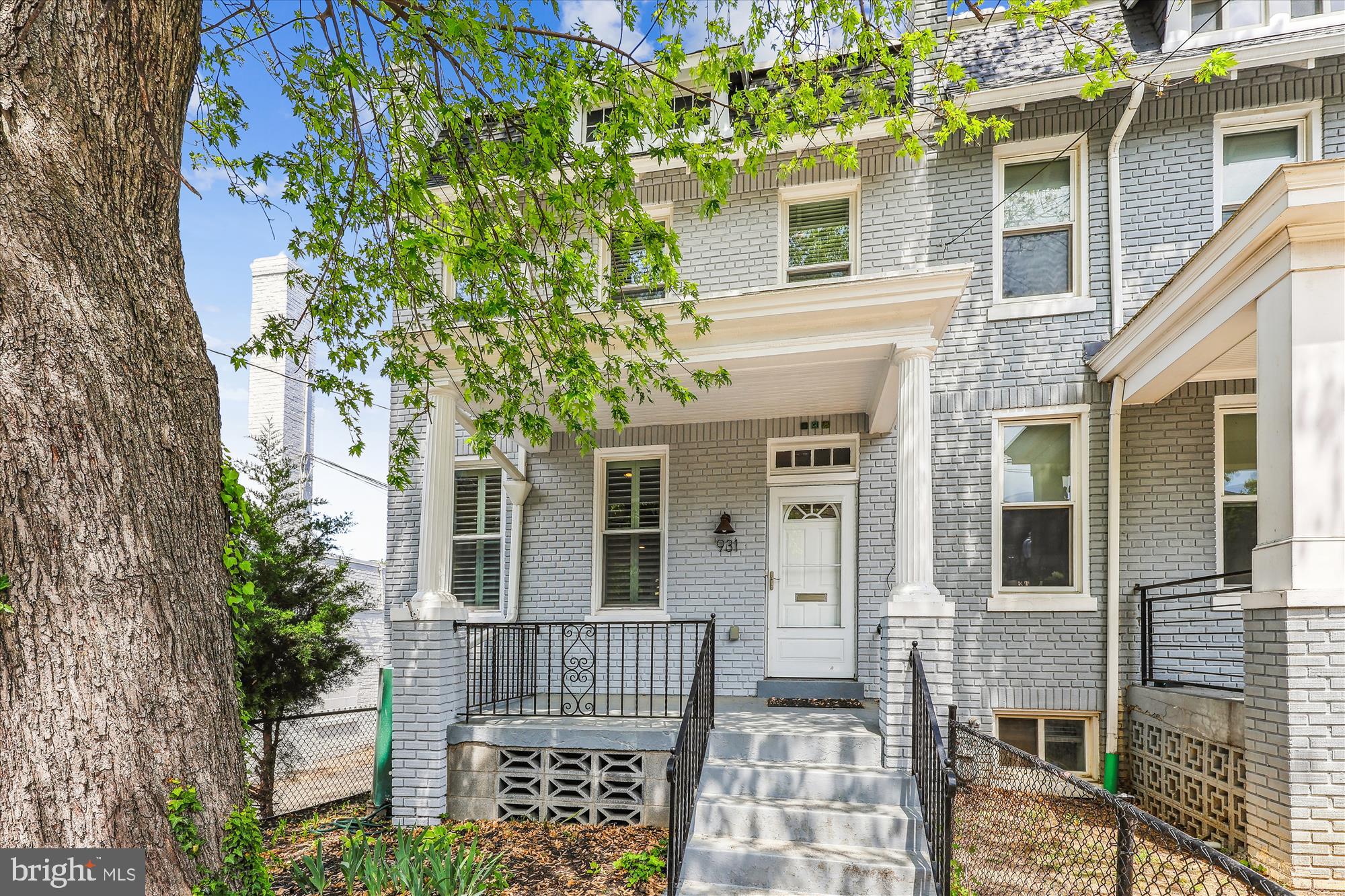 931 FARRAGUT STREET NW