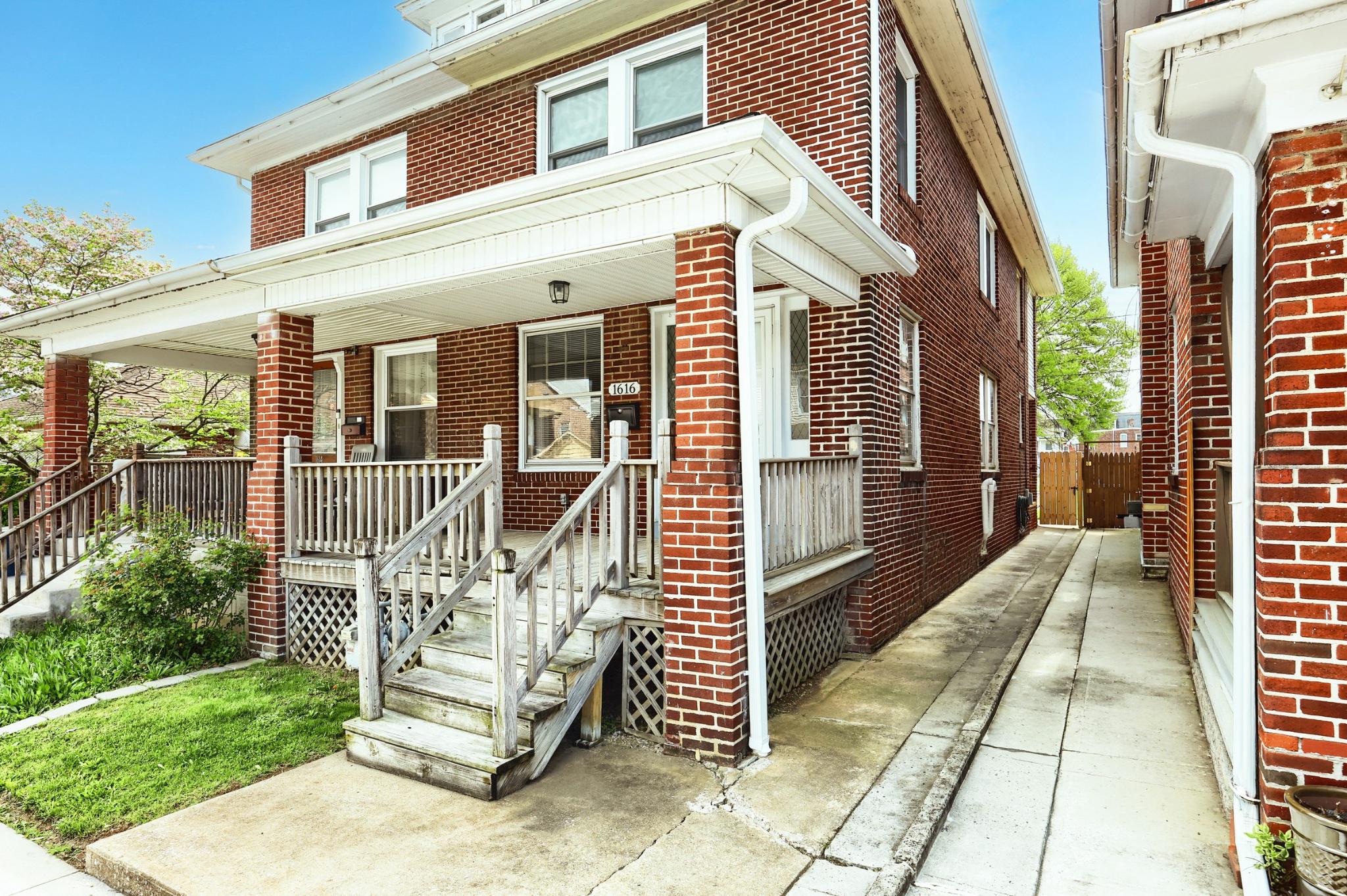 1616 W PHILADELPHIA STREET