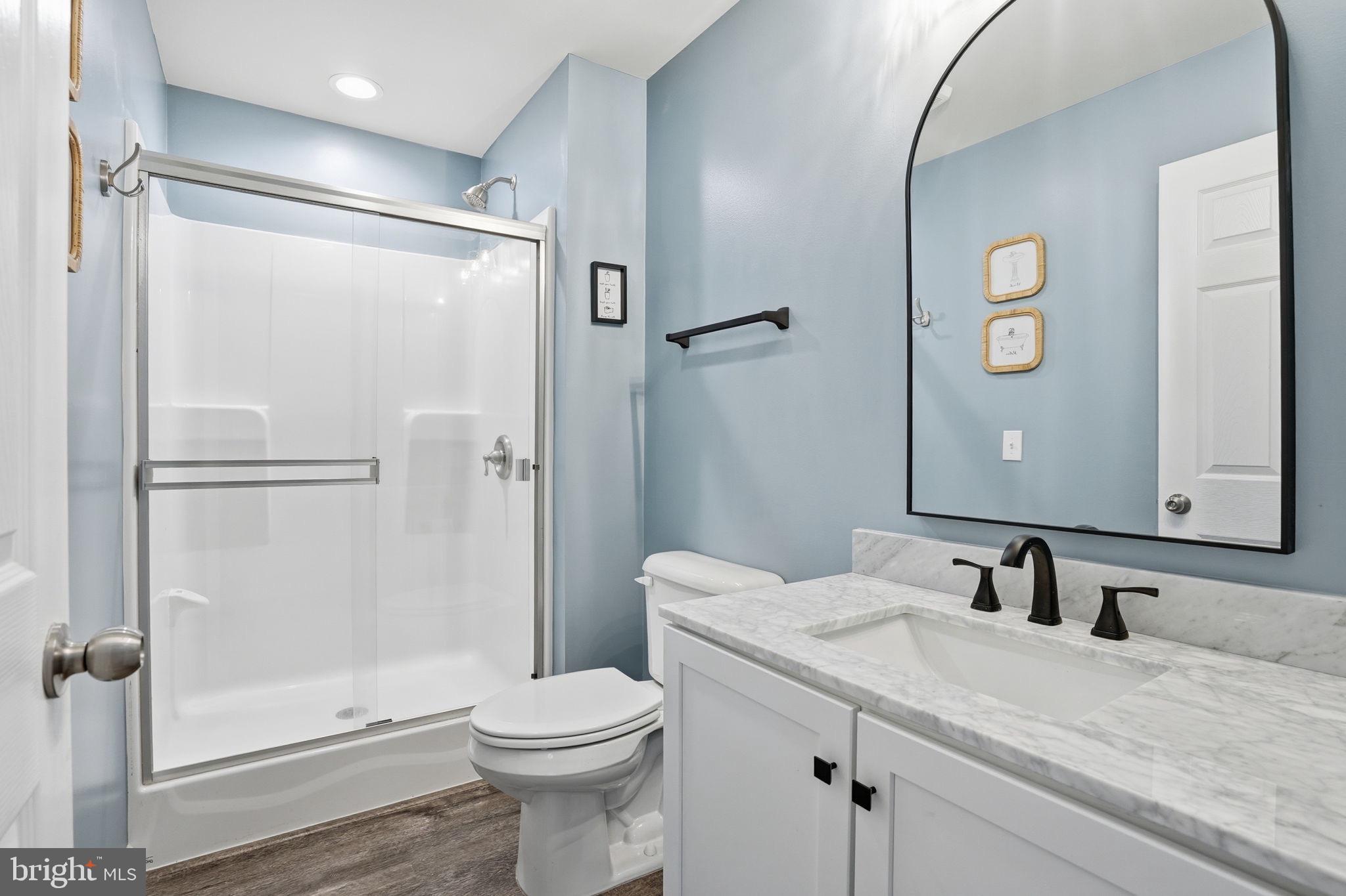 EDGEWOOD BAY - Residential