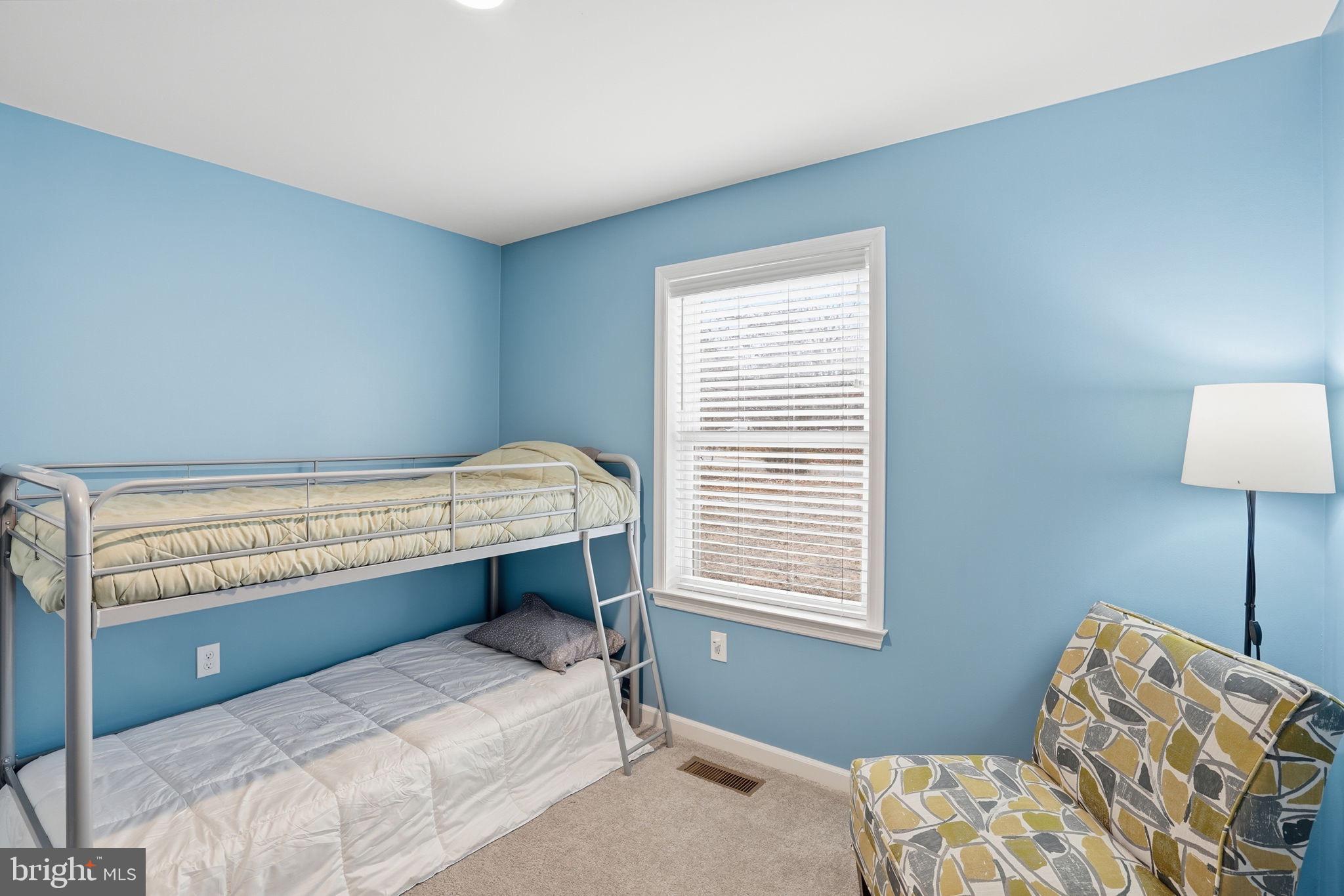 EDGEWOOD BAY - Residential