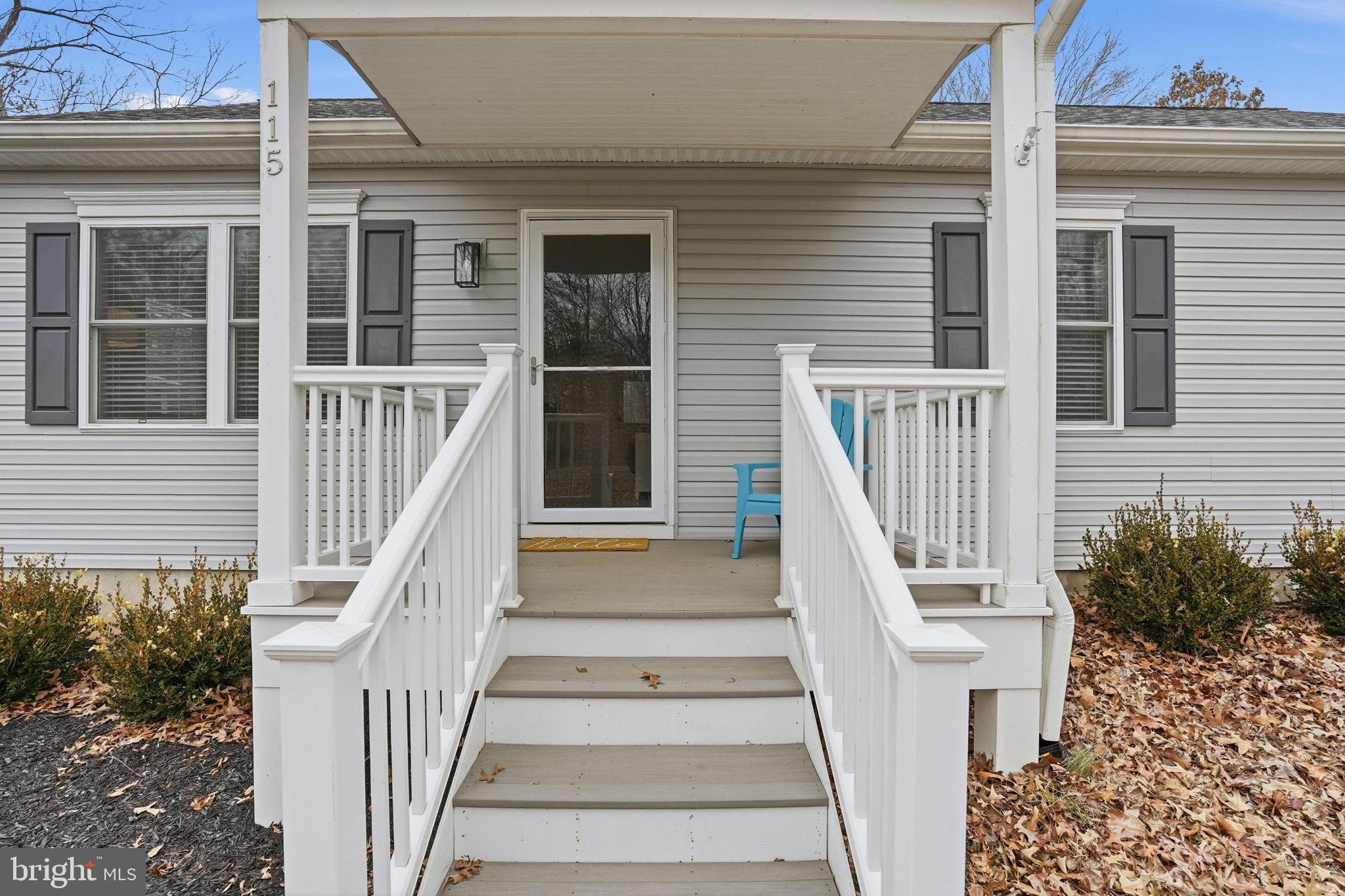 EDGEWOOD BAY - Residential