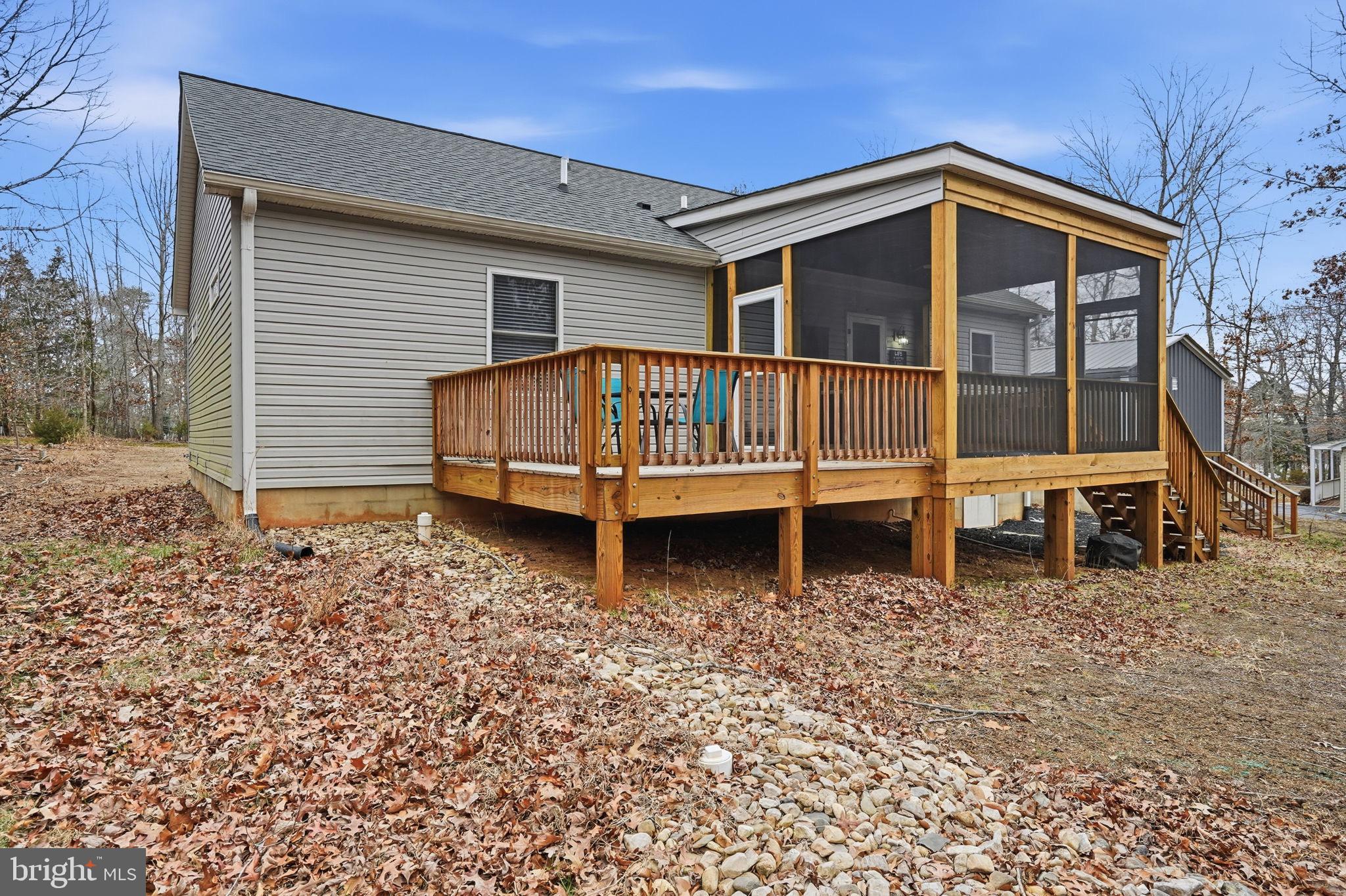 EDGEWOOD BAY - Residential