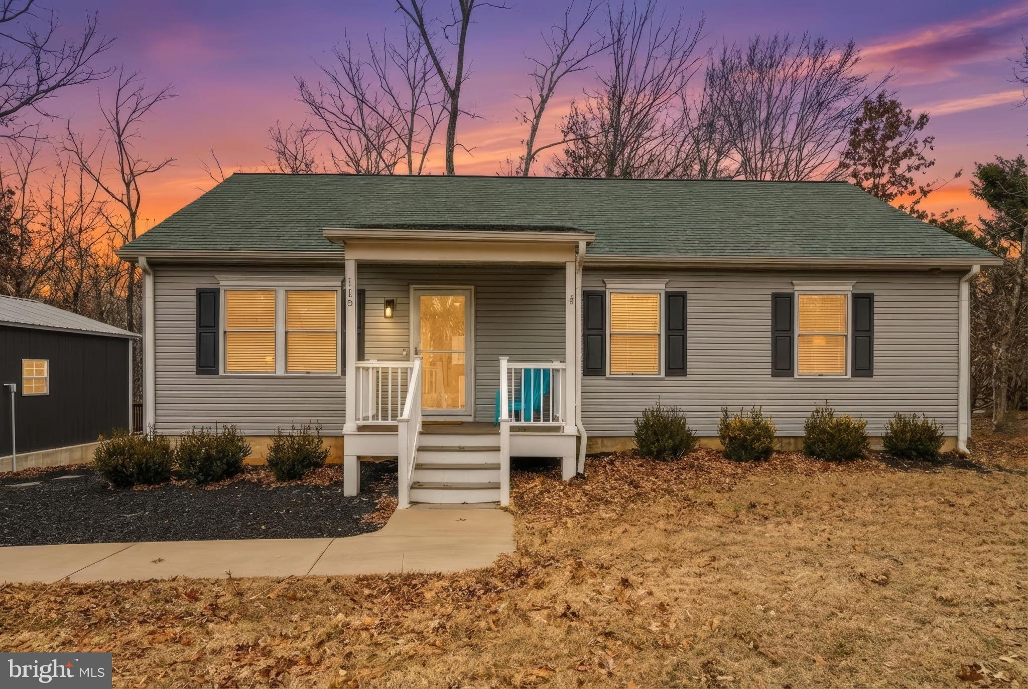 EDGEWOOD BAY - Residential