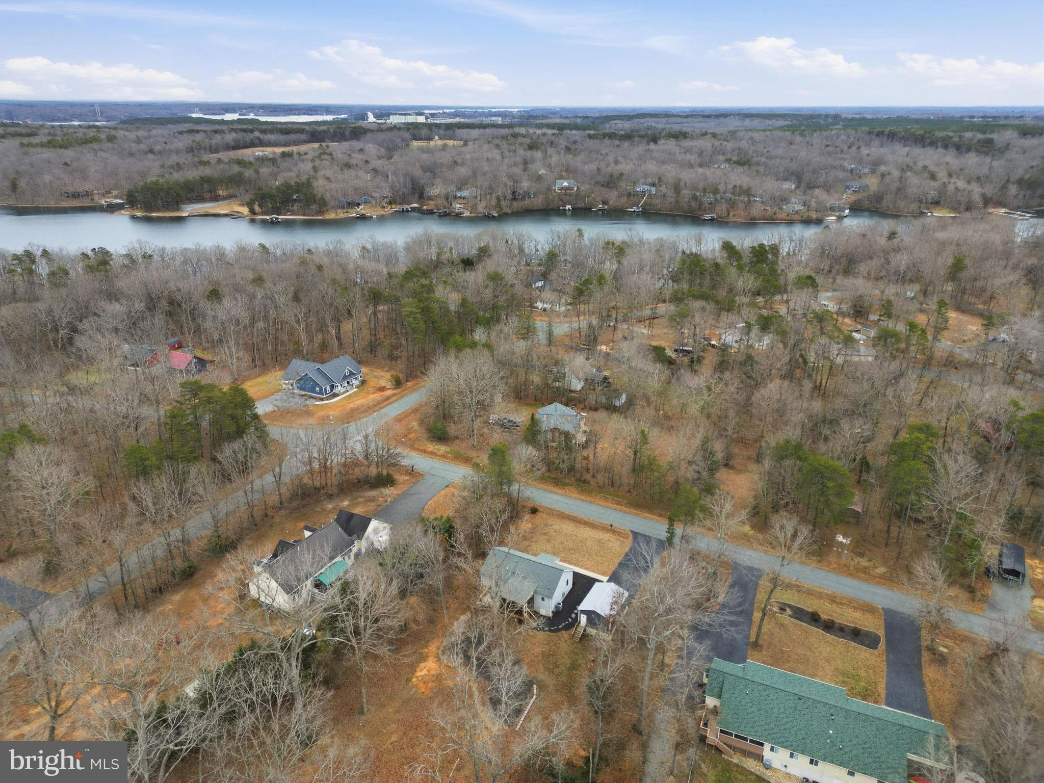 EDGEWOOD BAY - Residential