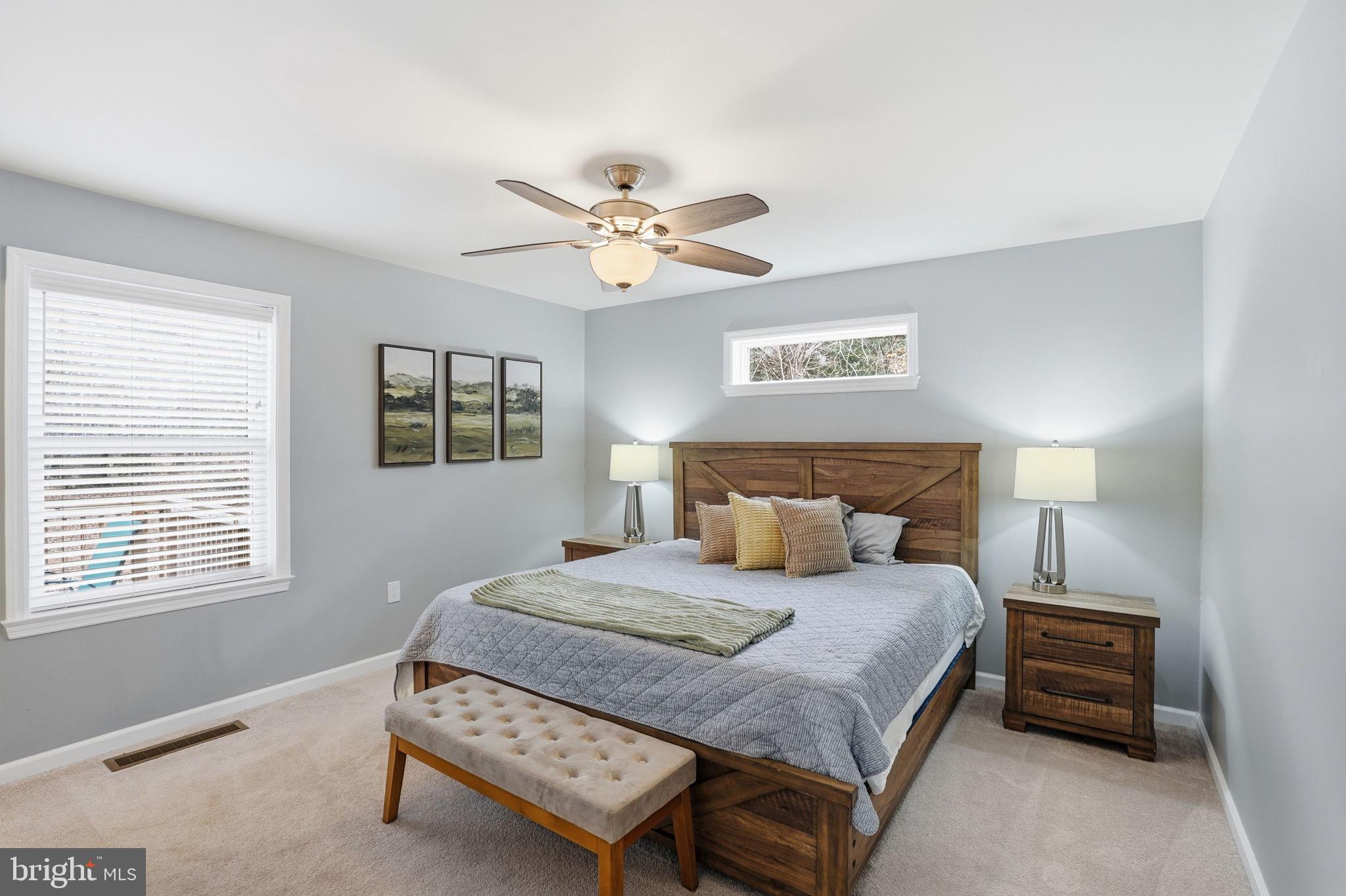 EDGEWOOD BAY - Residential