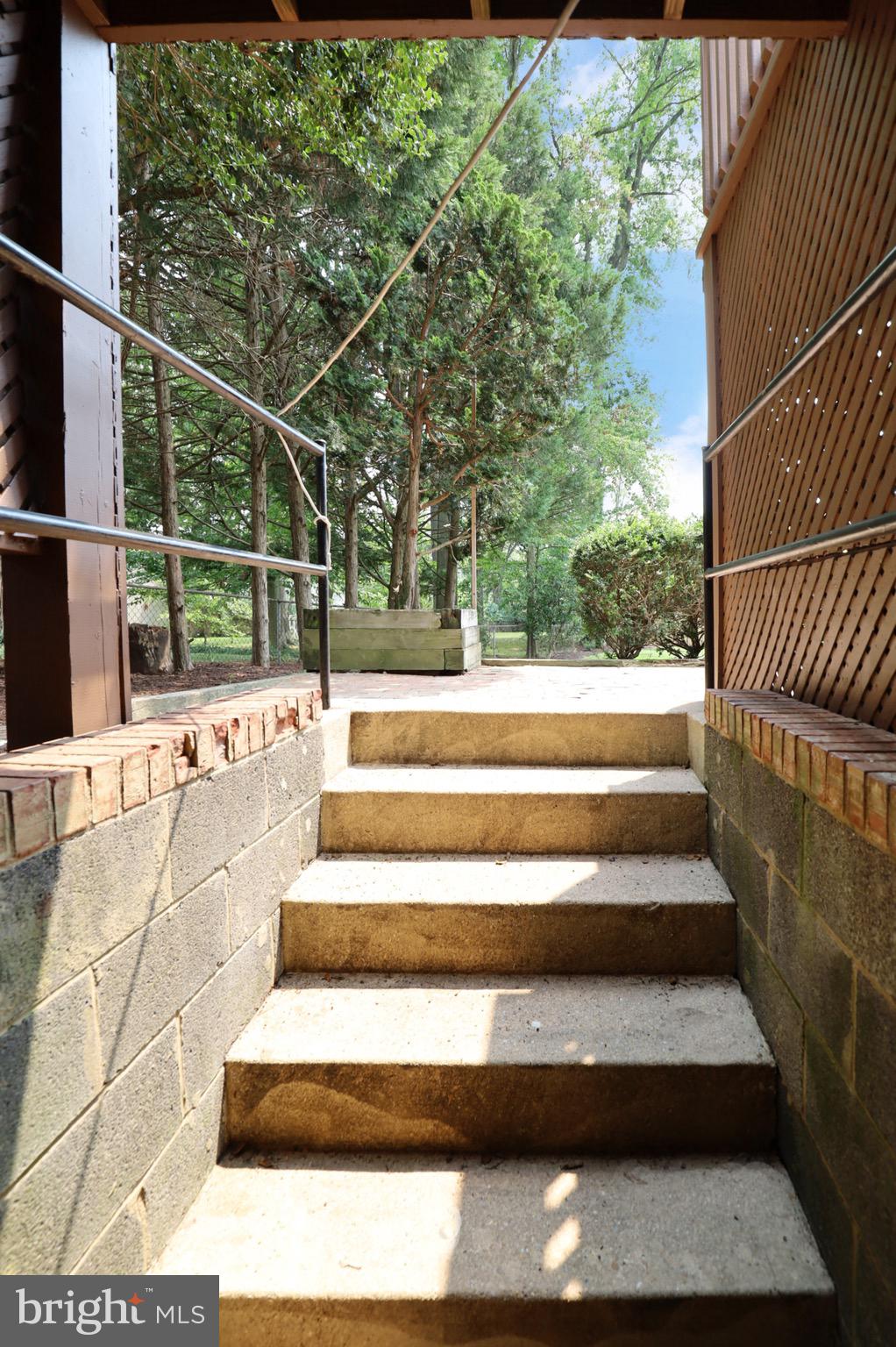 COLLINGWOOD SPRINGS - Residential