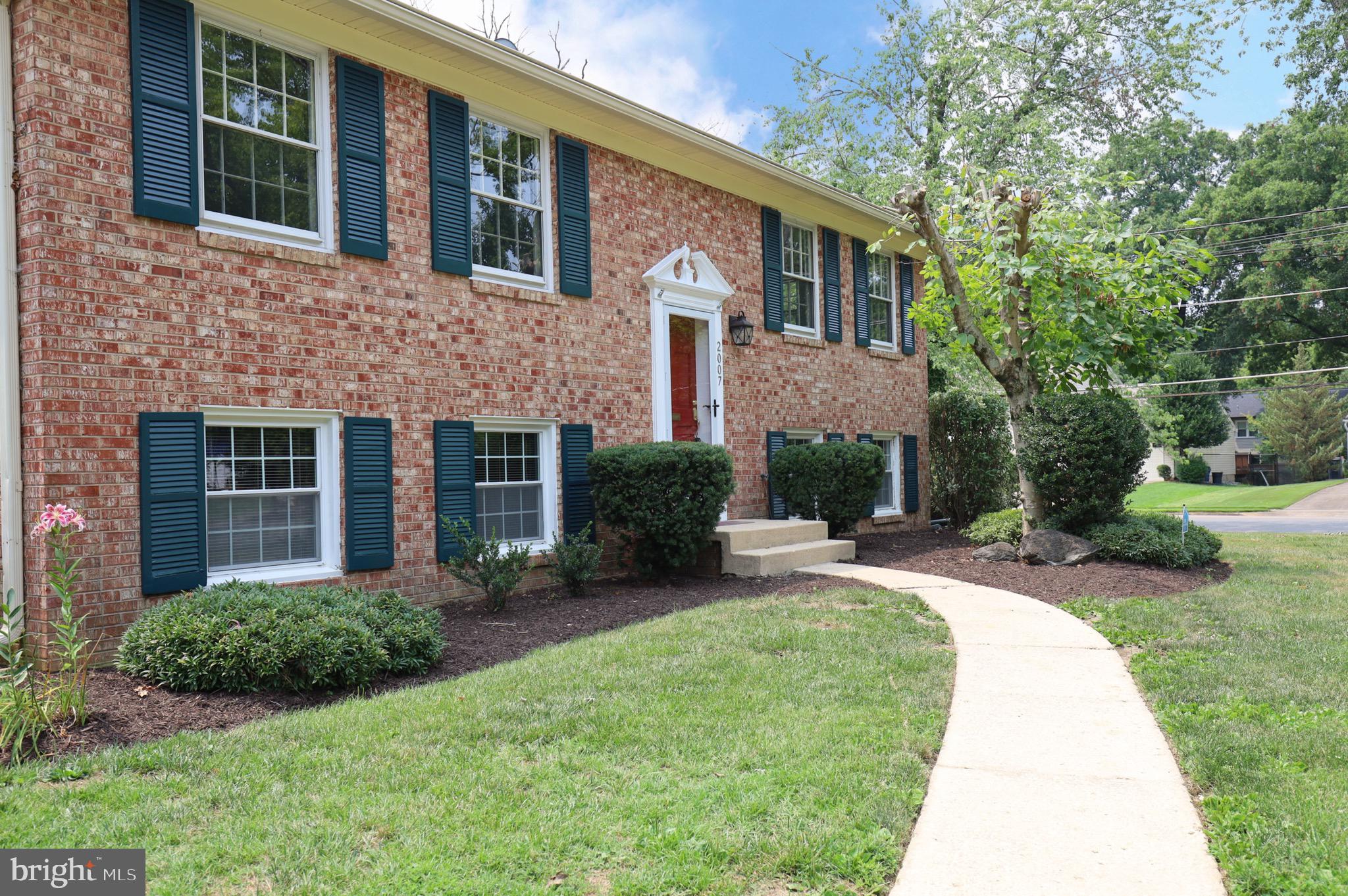 COLLINGWOOD SPRINGS - Residential