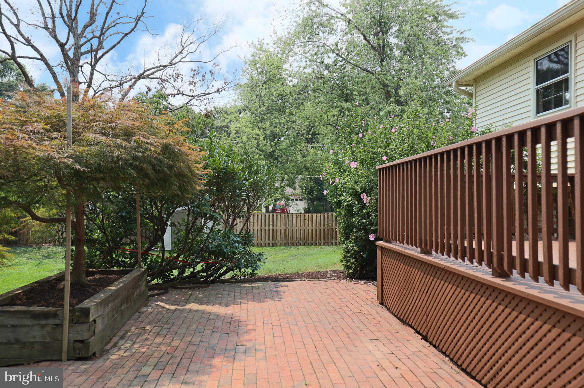 COLLINGWOOD SPRINGS - Residential