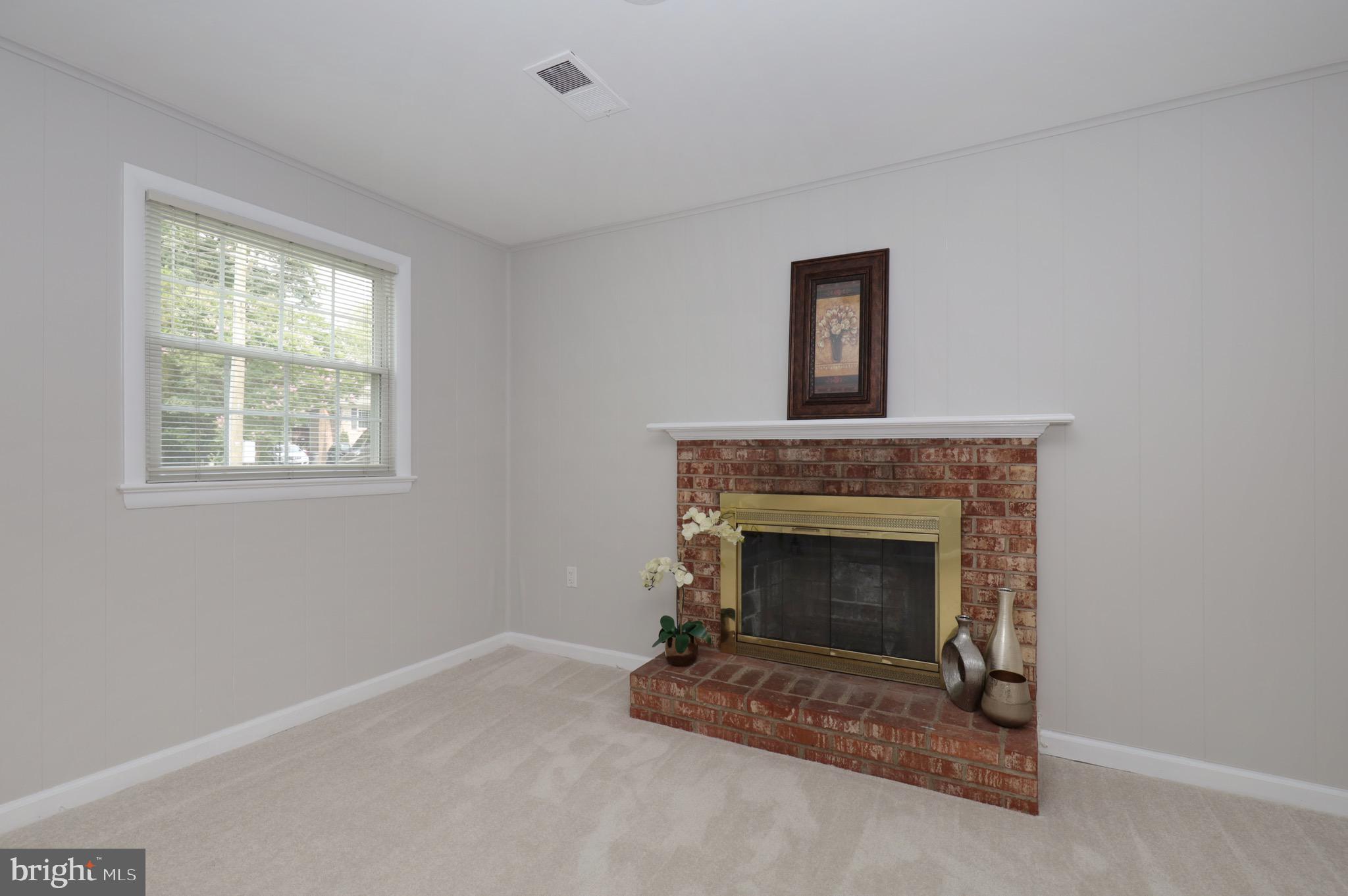 COLLINGWOOD SPRINGS - Residential