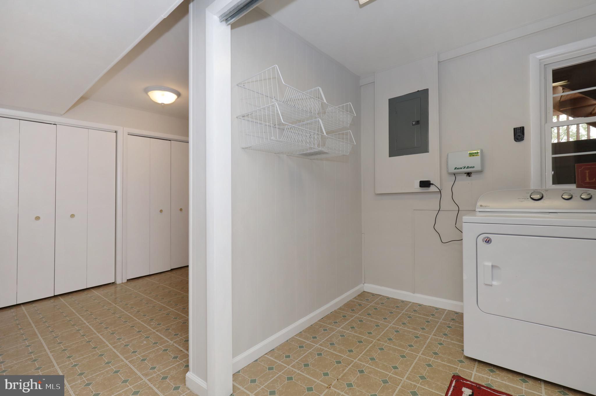 COLLINGWOOD SPRINGS - Residential