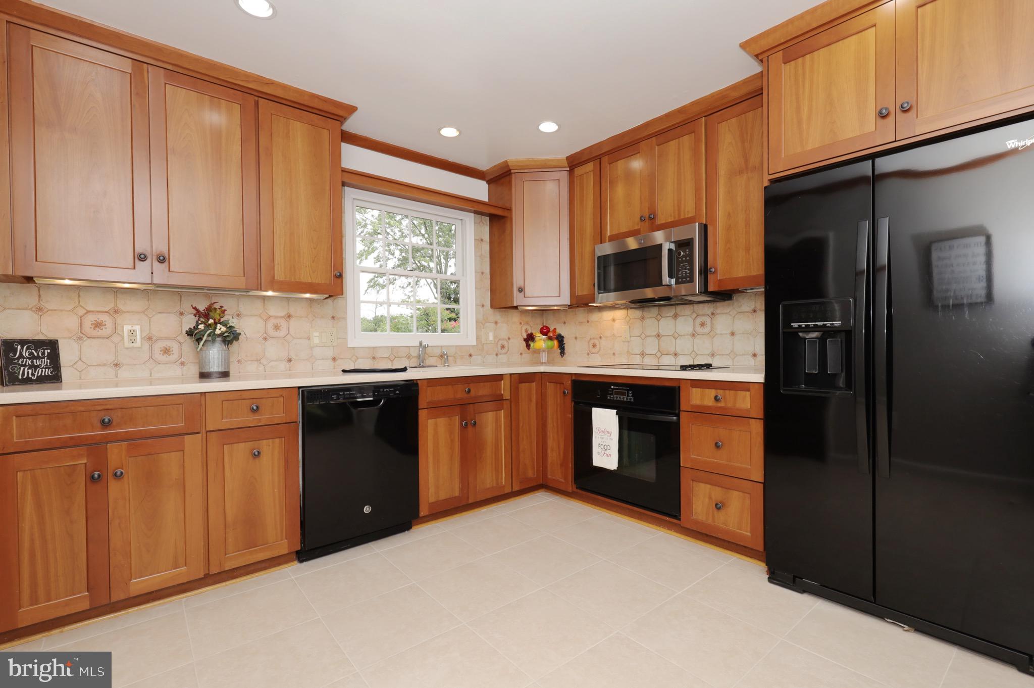 COLLINGWOOD SPRINGS - Residential