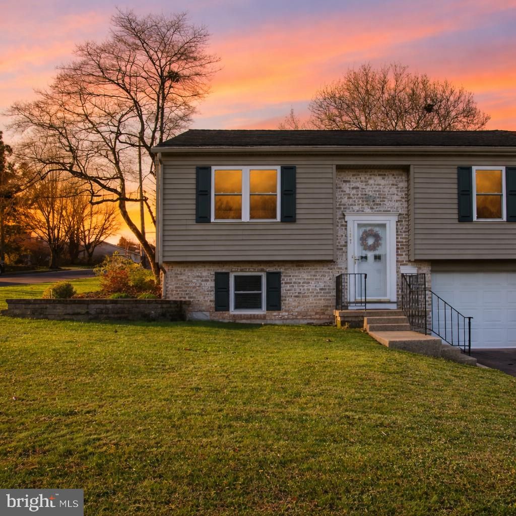 Photo of 137 Irene Avenue, EPHRATA, PA 17522 (MLS # PALA2082150)