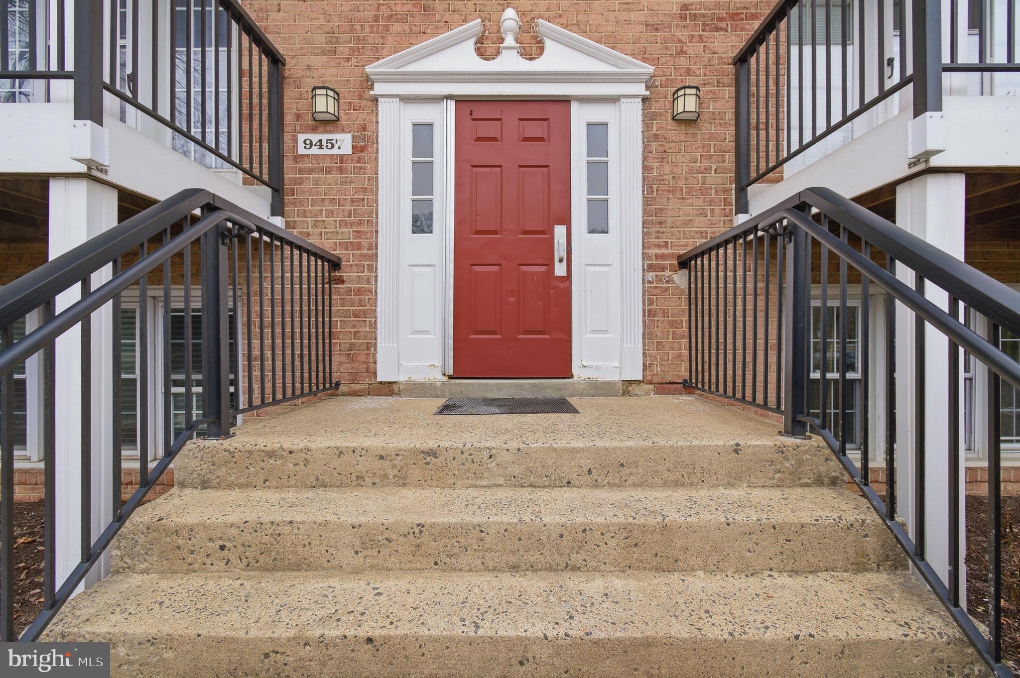 FOXCROFT COLONY CONDOS - Residential