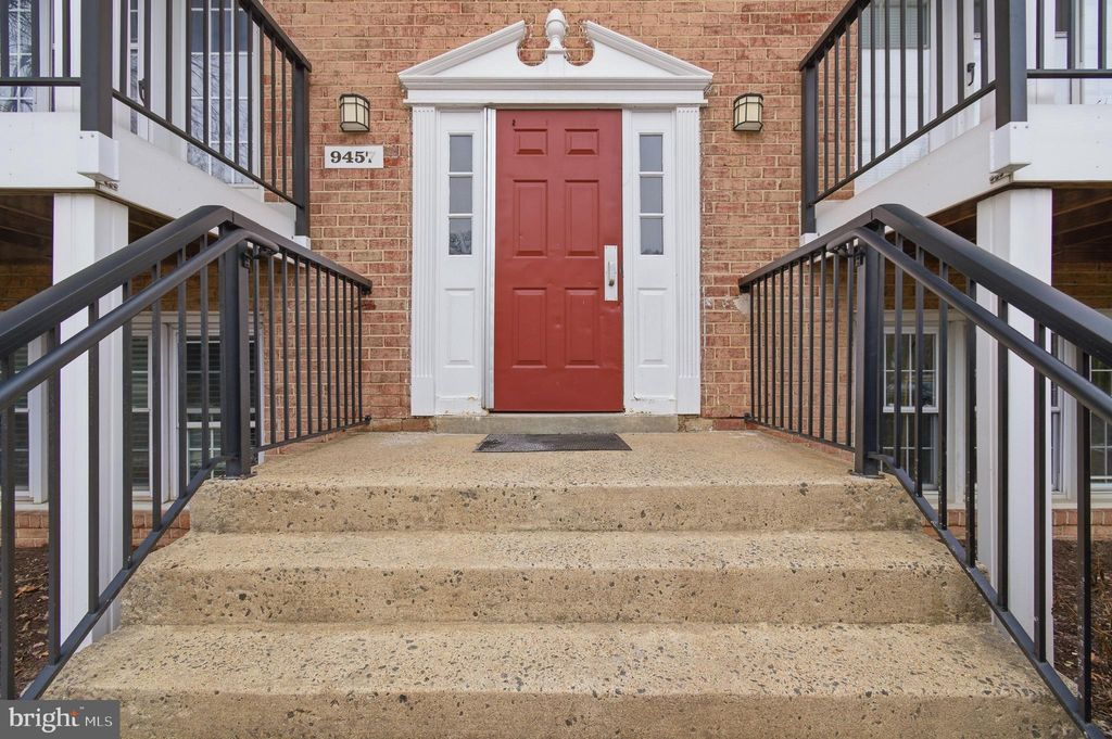 Photo of 9457 Fairfax Boulevard #202, FAIRFAX, VA 22031 (MLS # VAFC2007766)