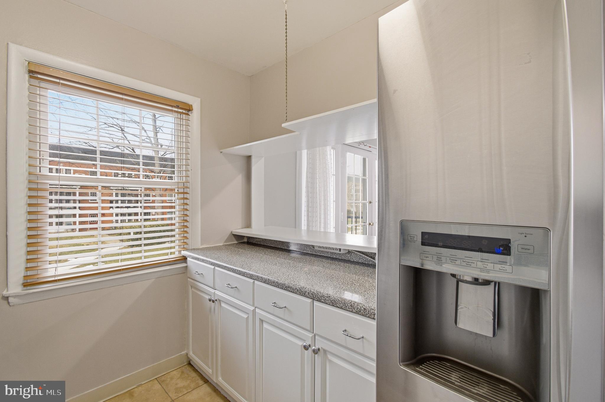 FOXCROFT COLONY CONDOS - Residential