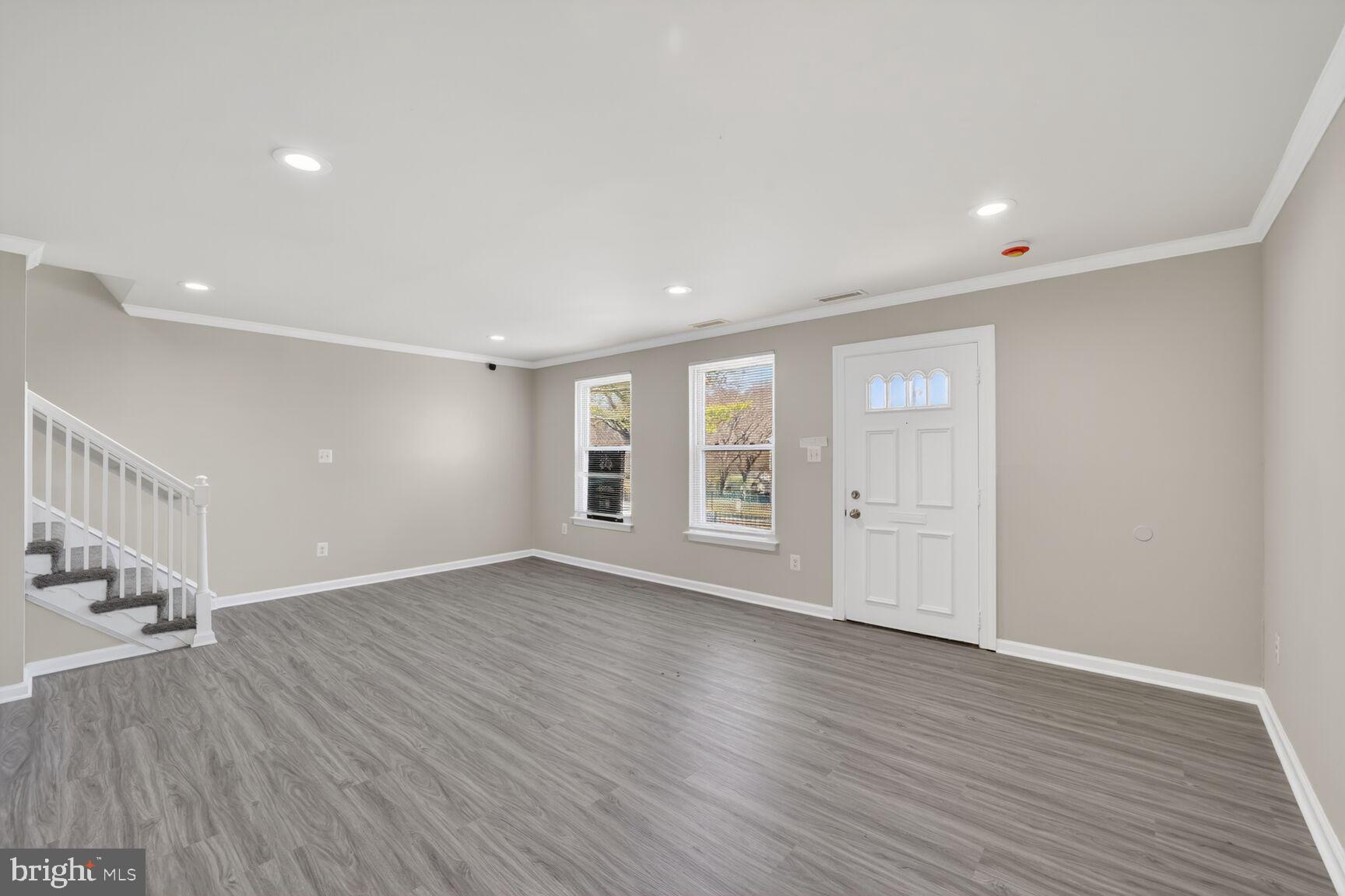 OLD TOWNE VILLAGE CONDOMINIUMS - Residential