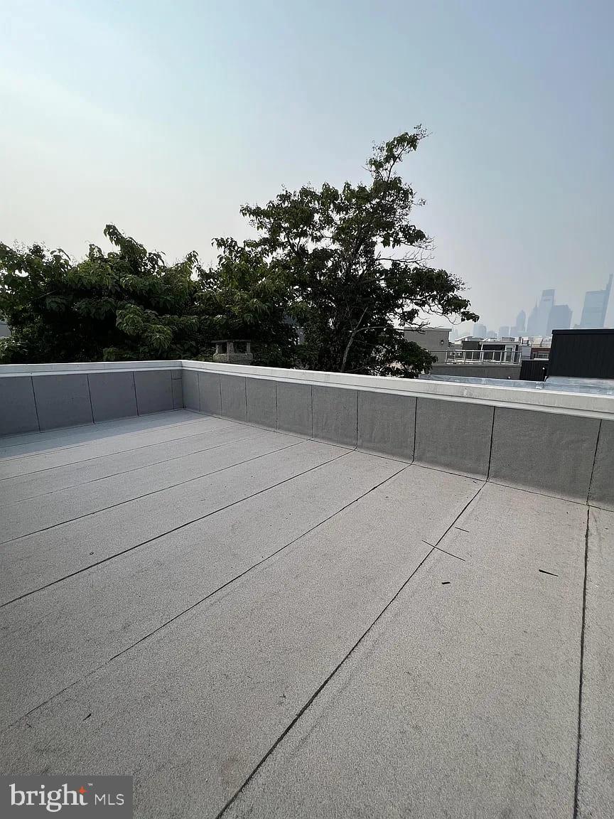 923 N 19TH STREET 2R