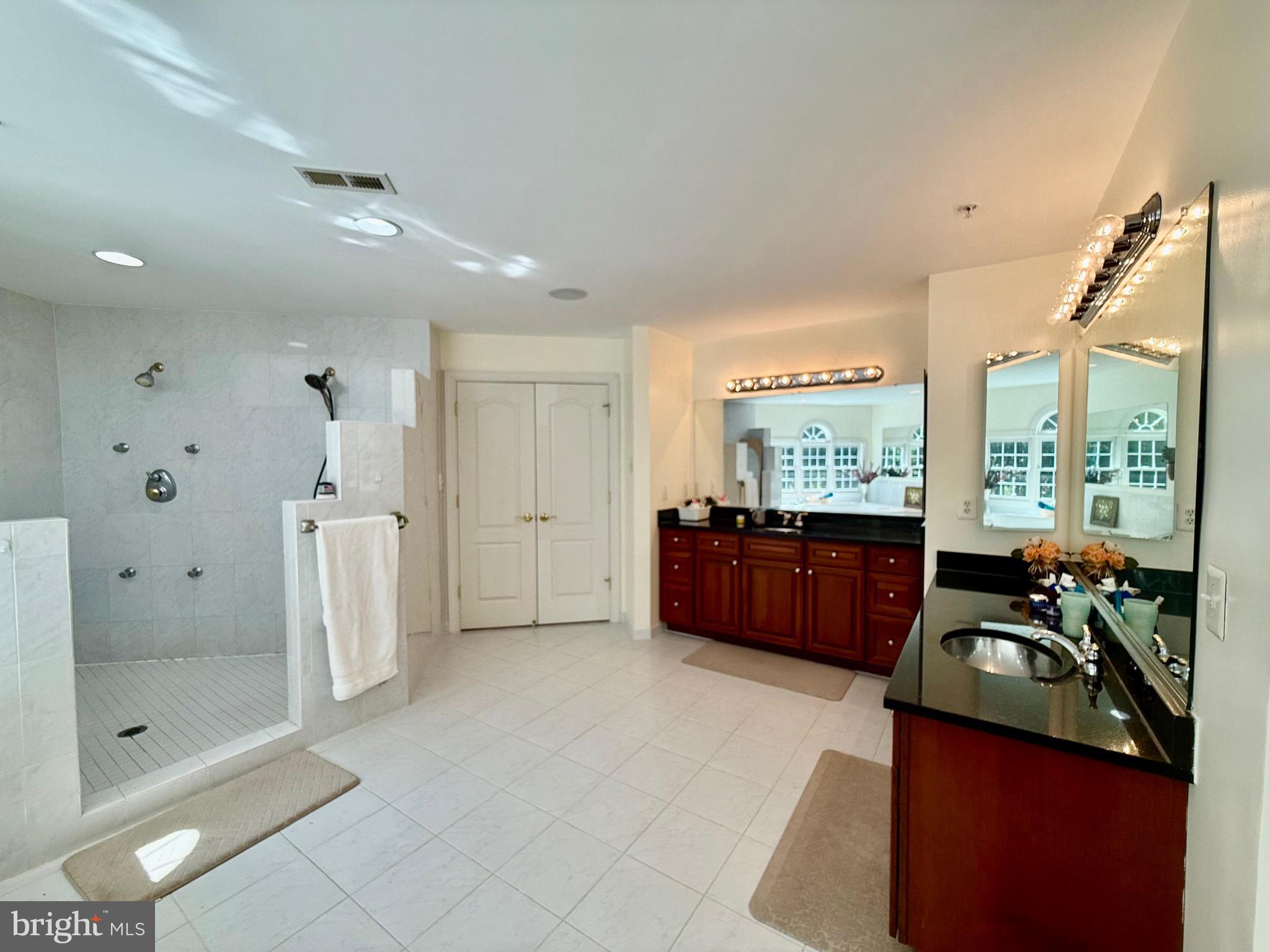 WILLOW RIDGE - Residential Lease