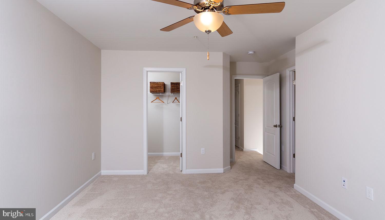 TOWNES AT TATE MANOR - Residential