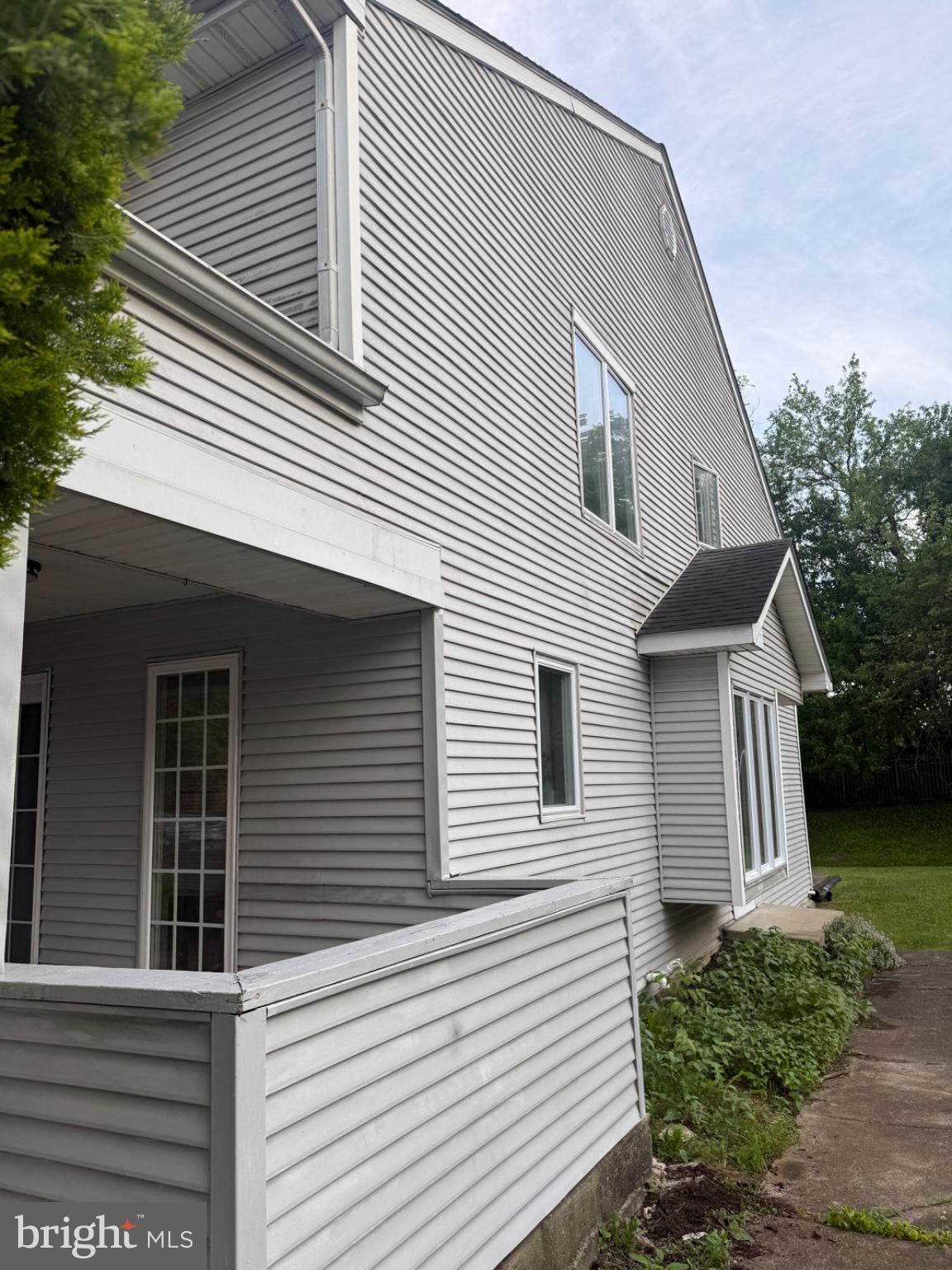 158 LAKE ARROWHEAD CIRCLE