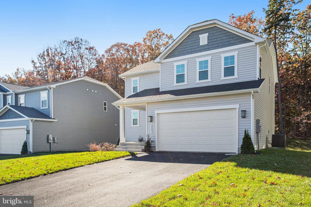 Photo of 2808 White Tail Drive, LOCUST GROVE, VA 22508 (MLS # VAOR2012874)