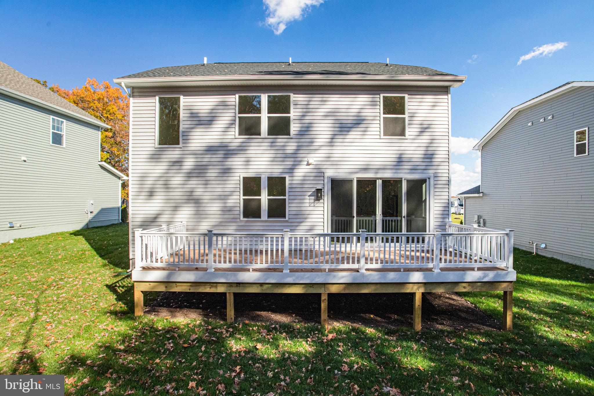 WILDERNESS SHORES - Residential