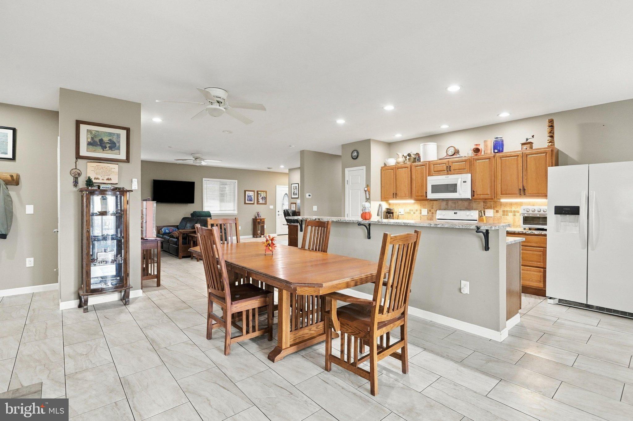 633 MID HAINES ROAD