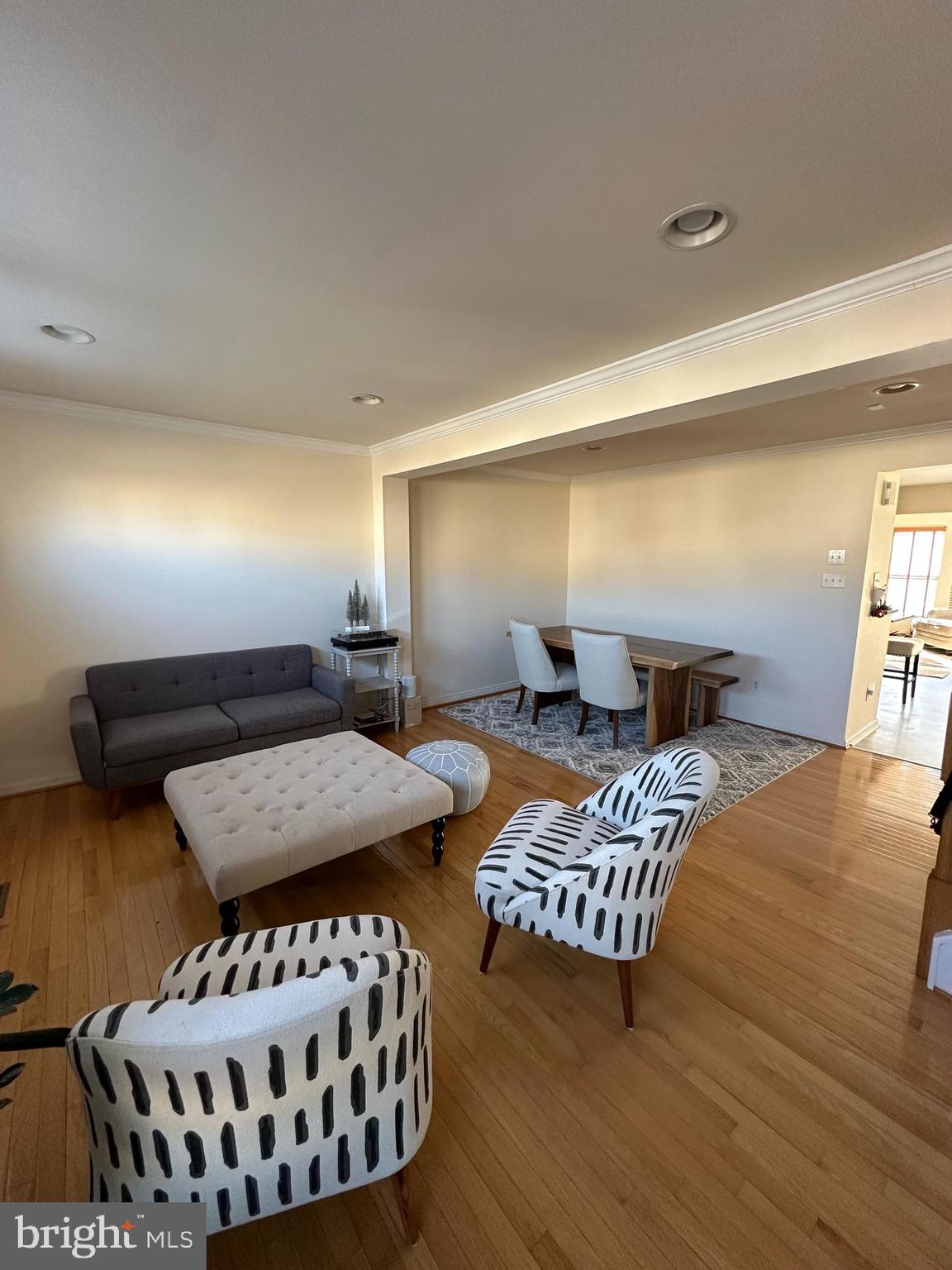 TERRACE AT MONTGOM - Residential Lease