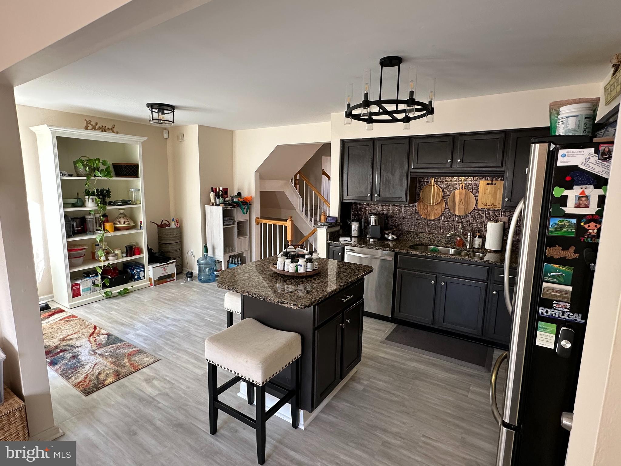 TERRACE AT MONTGOM - Residential Lease