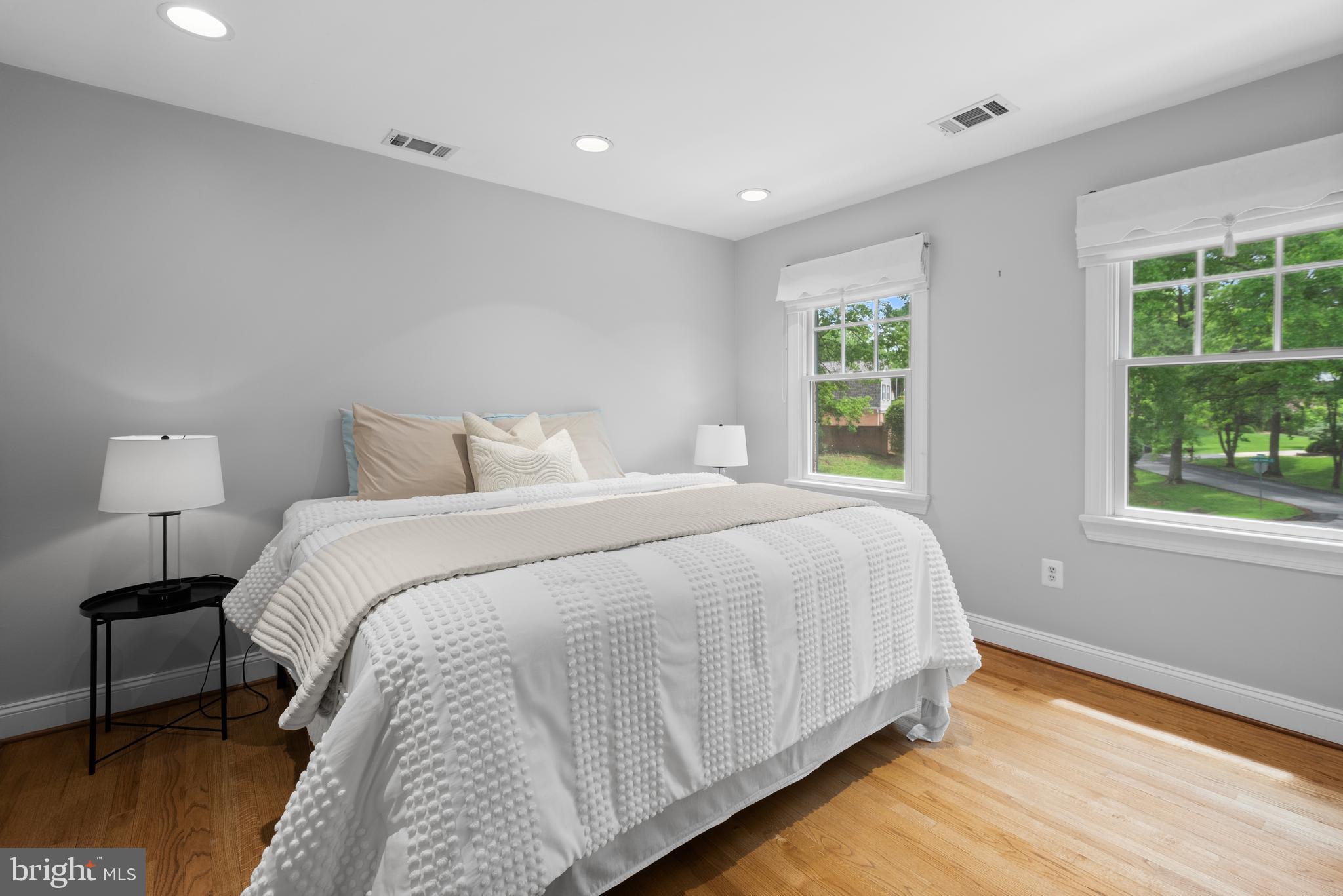 BEDFORDSHIRE - Residential