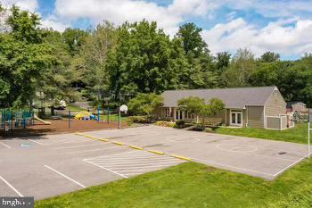 WINCHESTER ESTATES - Residential