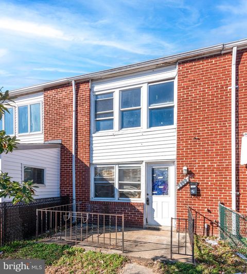 2038 LARKHALL ROAD DUNDALK MD 21222