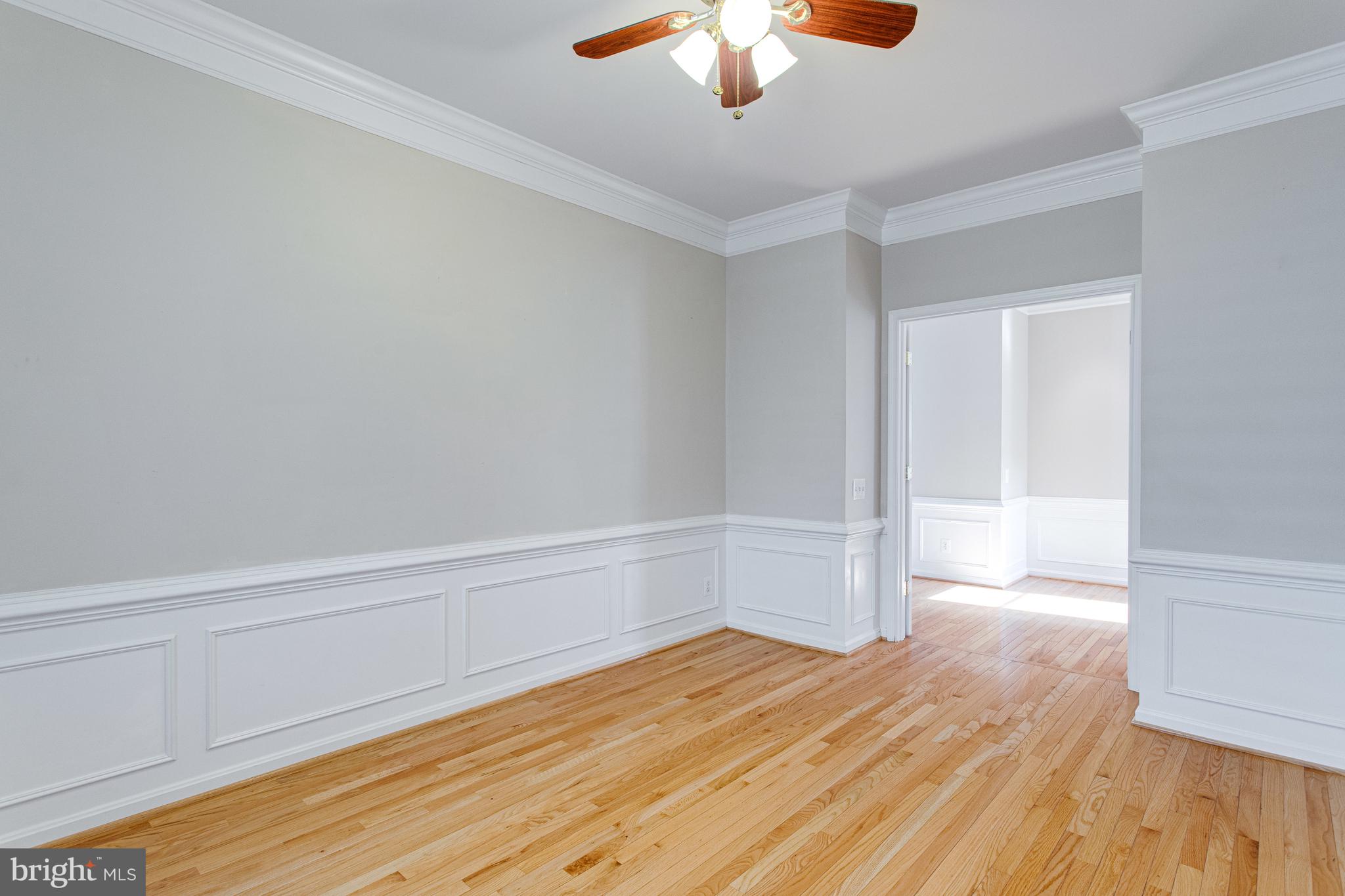 LAUREL HILL LANDBAY - Residential Lease