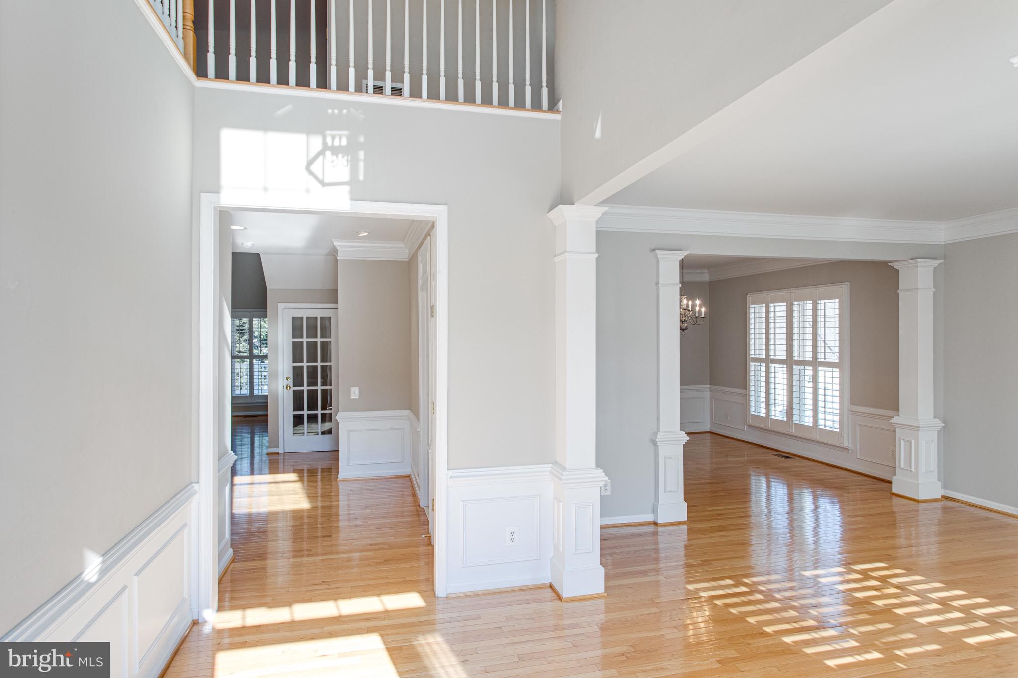 LAUREL HILL LANDBAY - Residential Lease