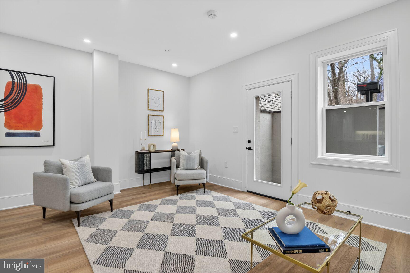 2524 41ST STREET NW UNIT 2