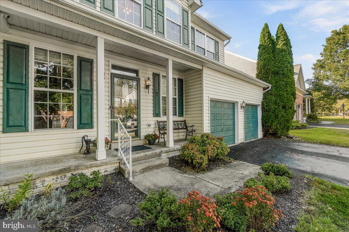 3612 BYRON CIRCLE