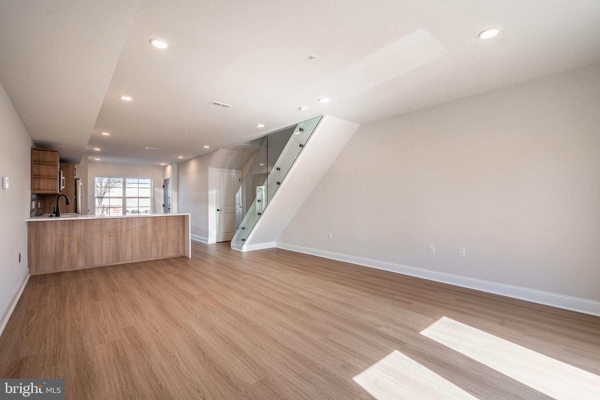 4017 MARILYN DRIVE A91