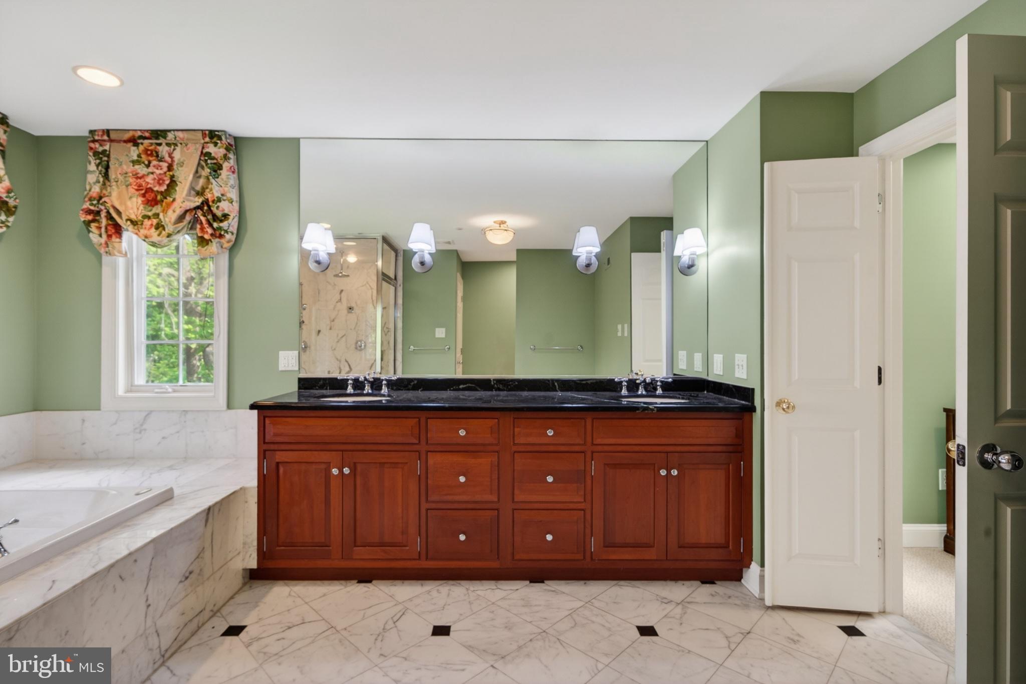 HARRISON ESTATE - Residential