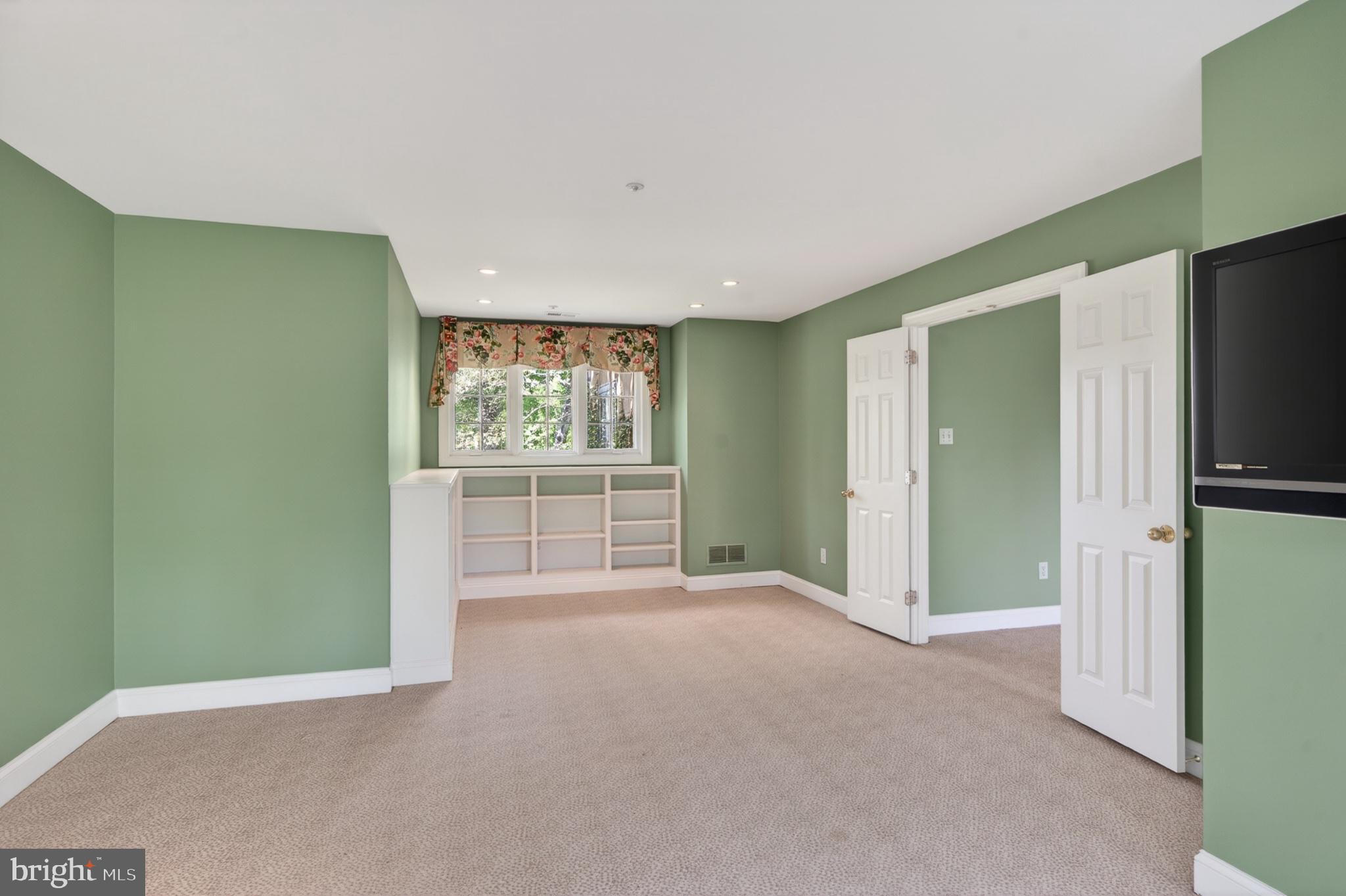 HARRISON ESTATE - Residential