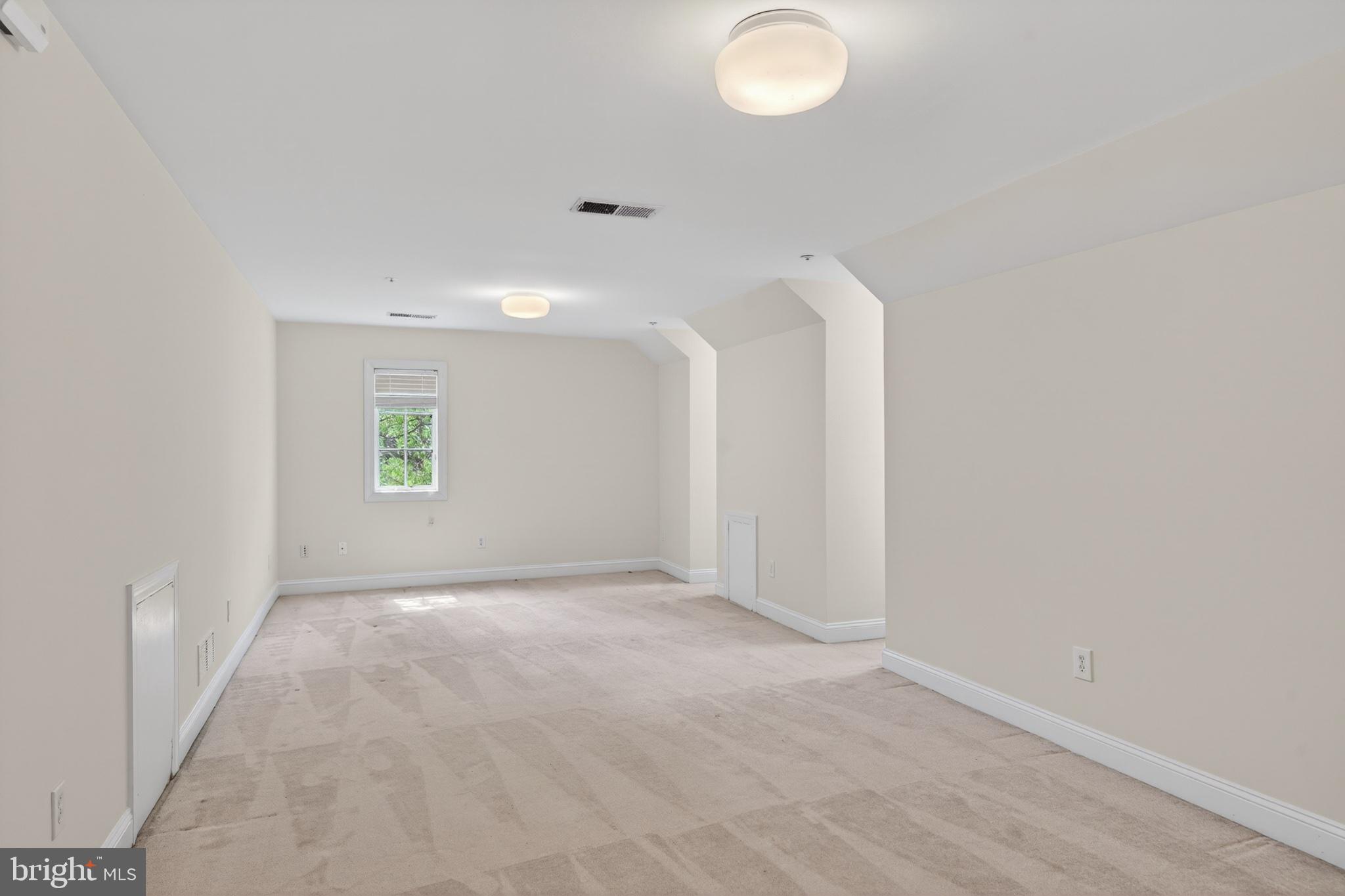 HARRISON ESTATE - Residential