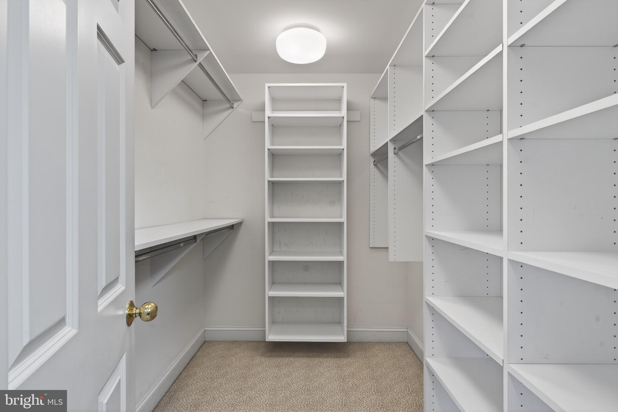 HARRISON ESTATE - Residential