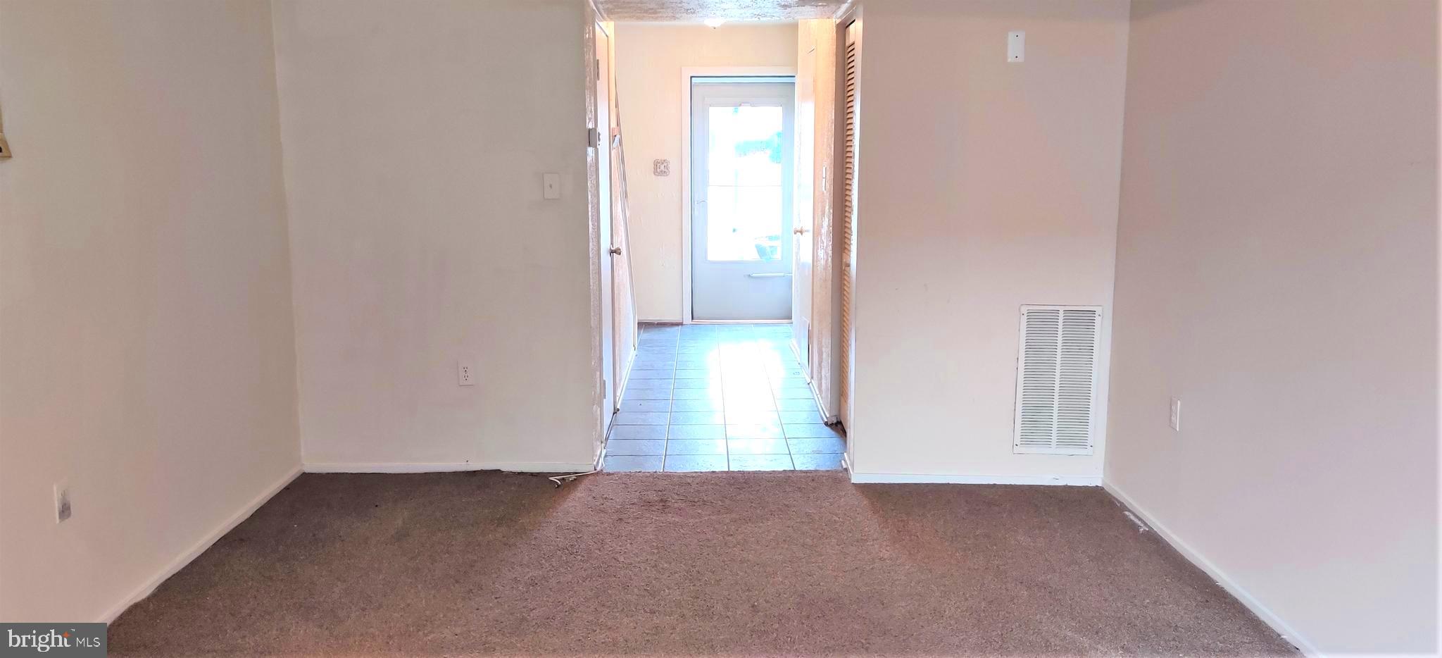 WILLOW HILLS - Residential