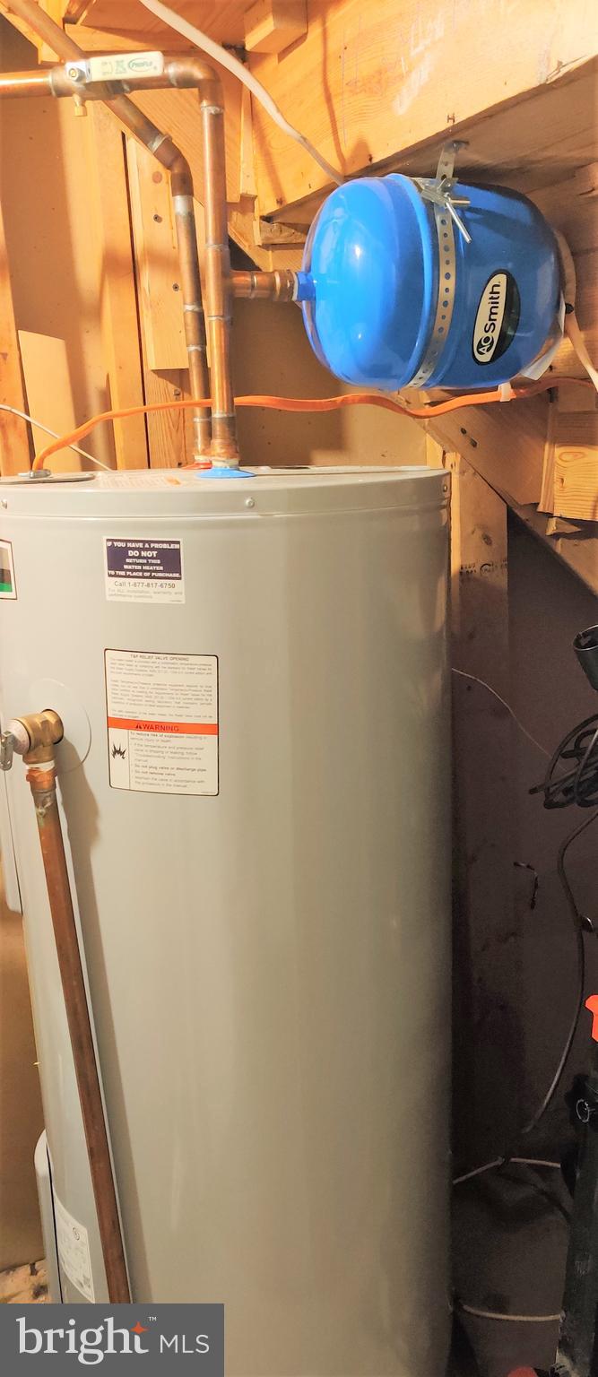 WILLOW HILLS - Residential