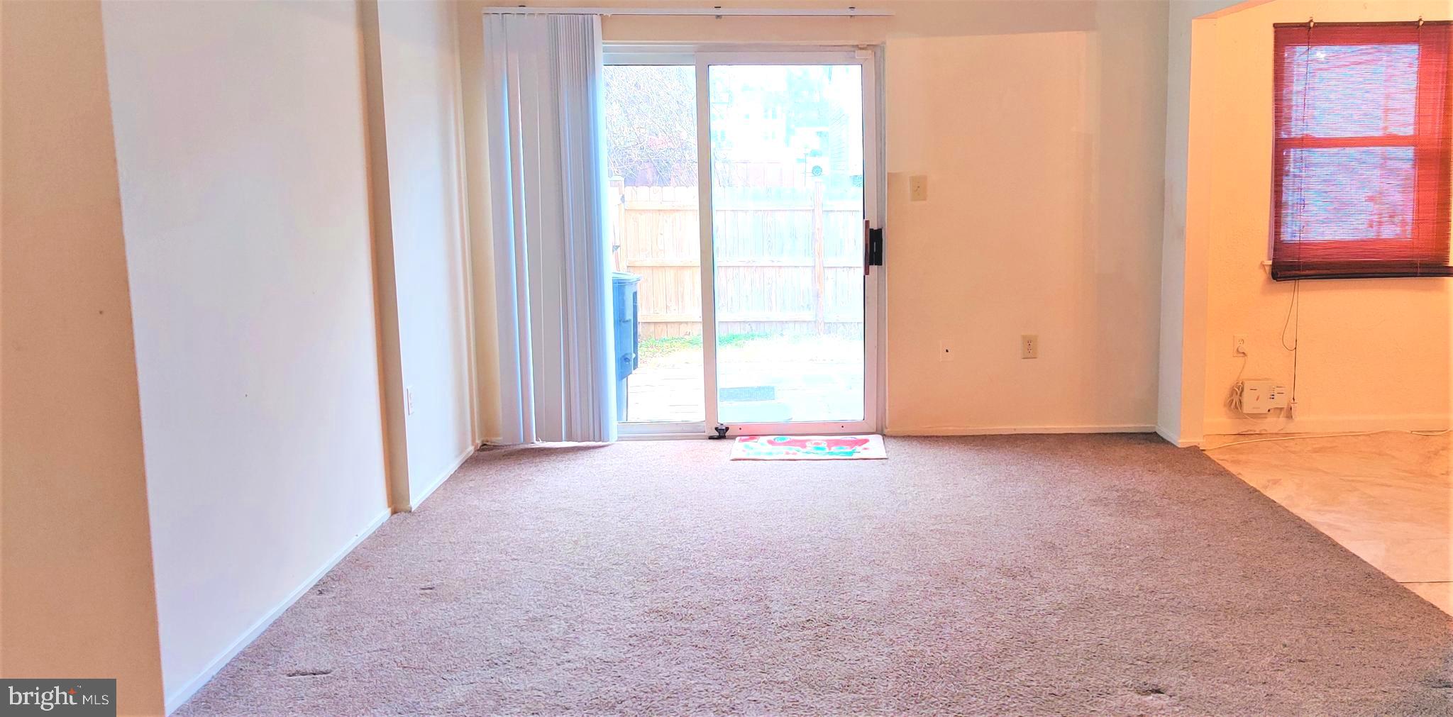 WILLOW HILLS - Residential