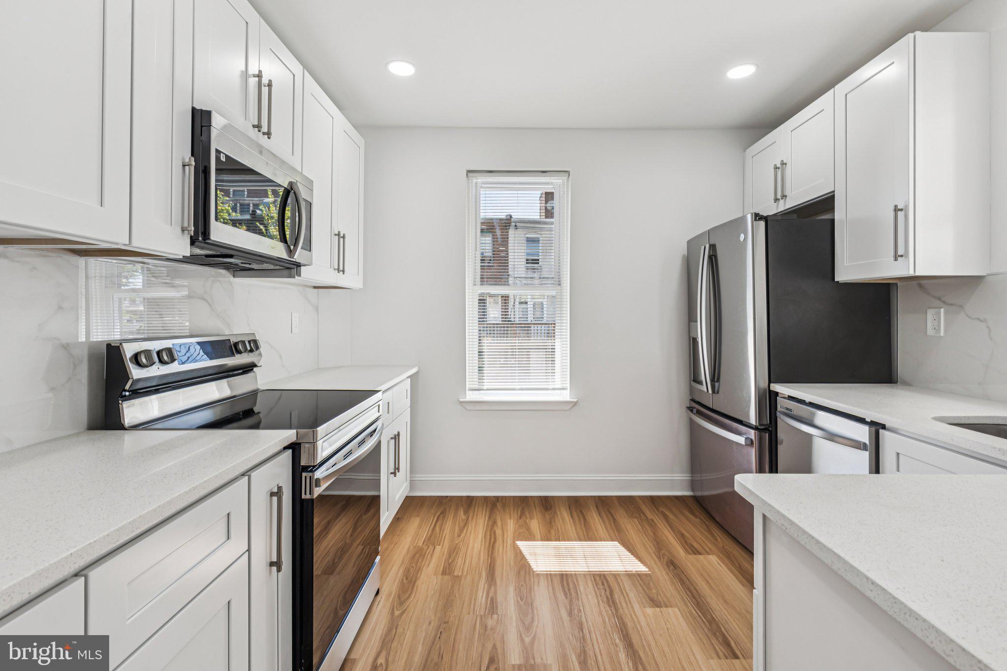 OAK LANE - Residential