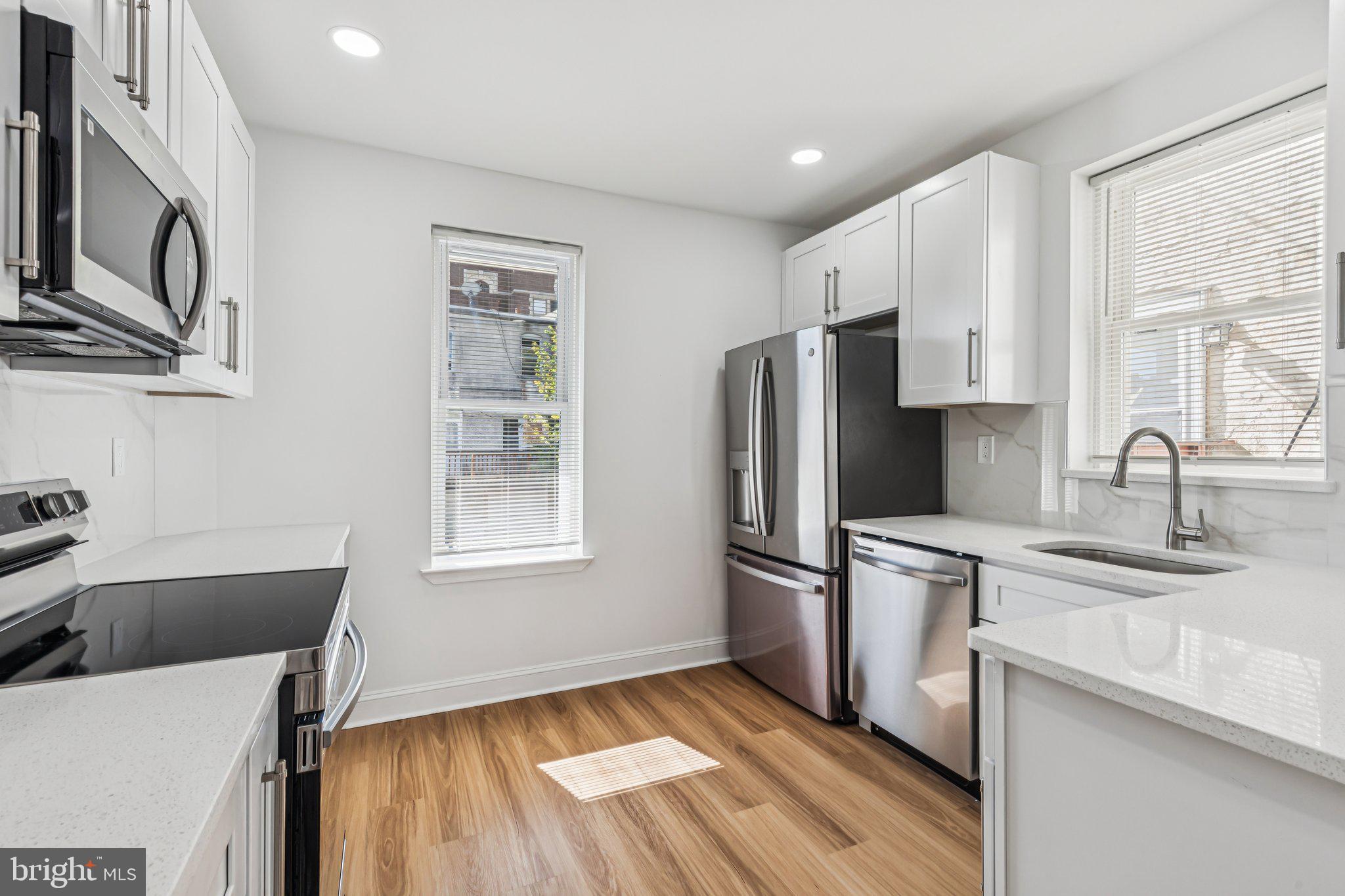 OAK LANE - Residential