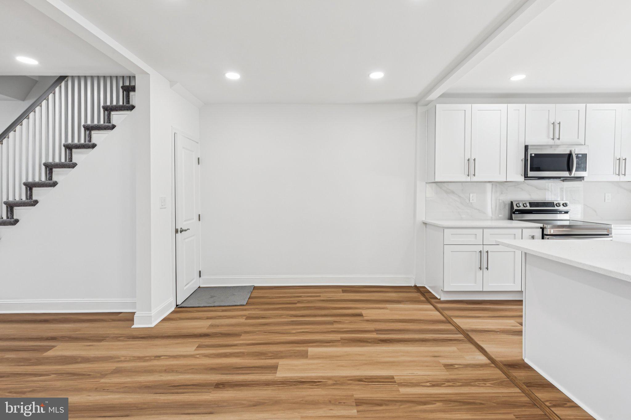 OAK LANE - Residential