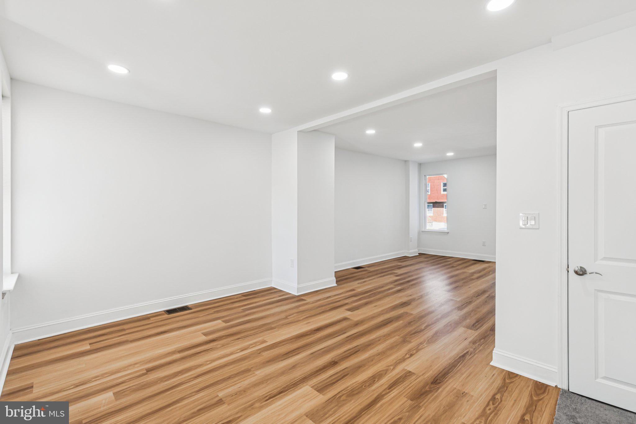 OAK LANE - Residential