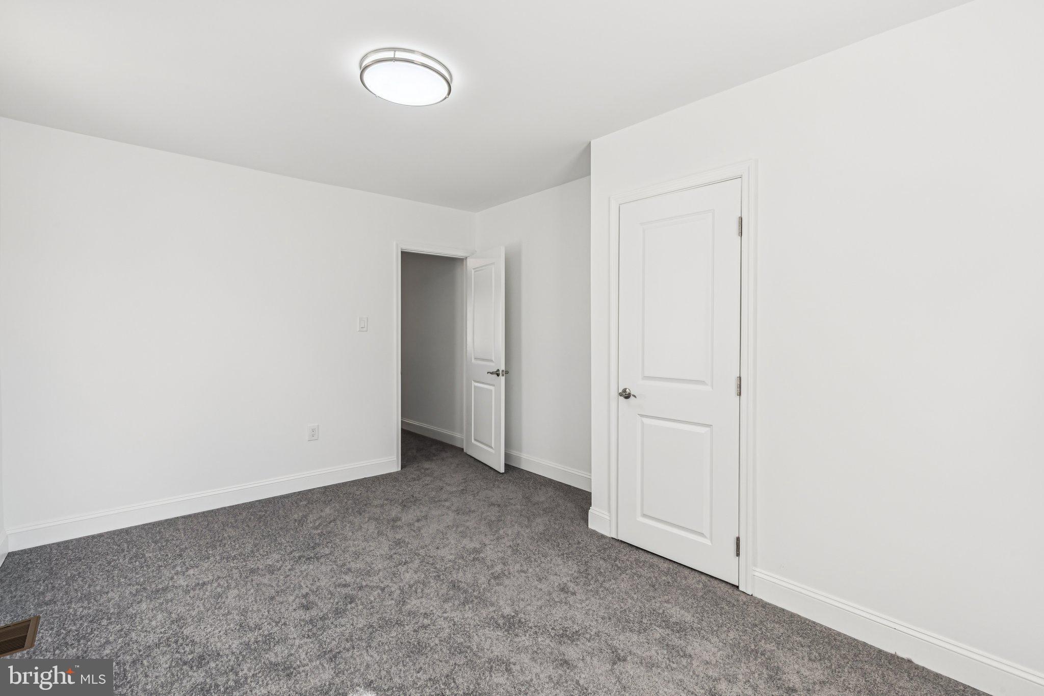 OAK LANE - Residential